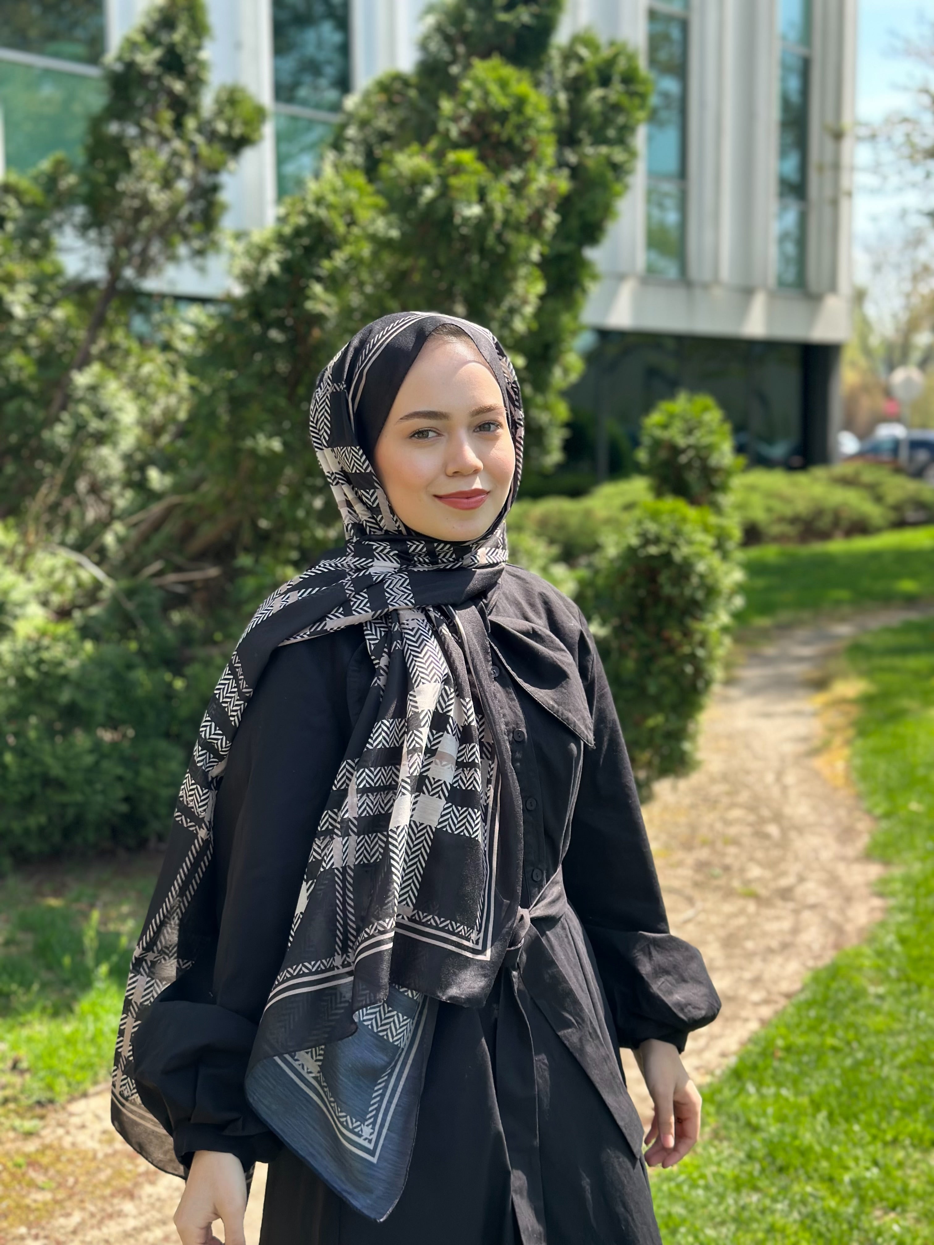 Plaid Hijab - Black Beige