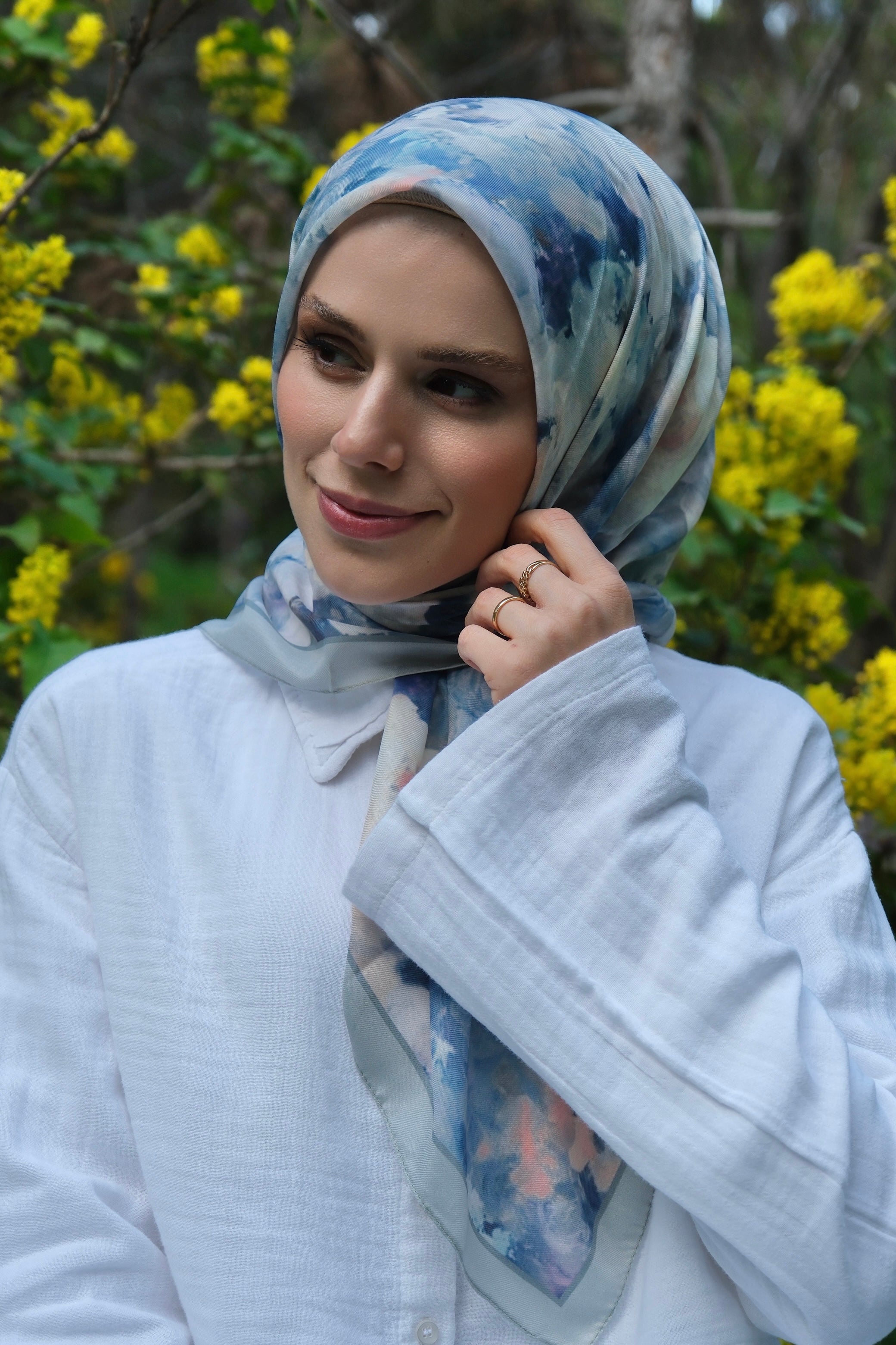 Rose Blend Square Scarf - Sky Blue