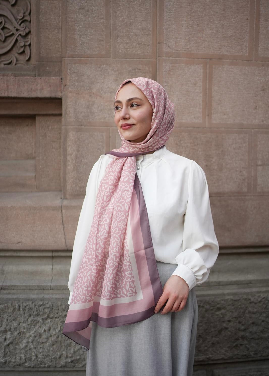 Flora Line Hijab - Powder