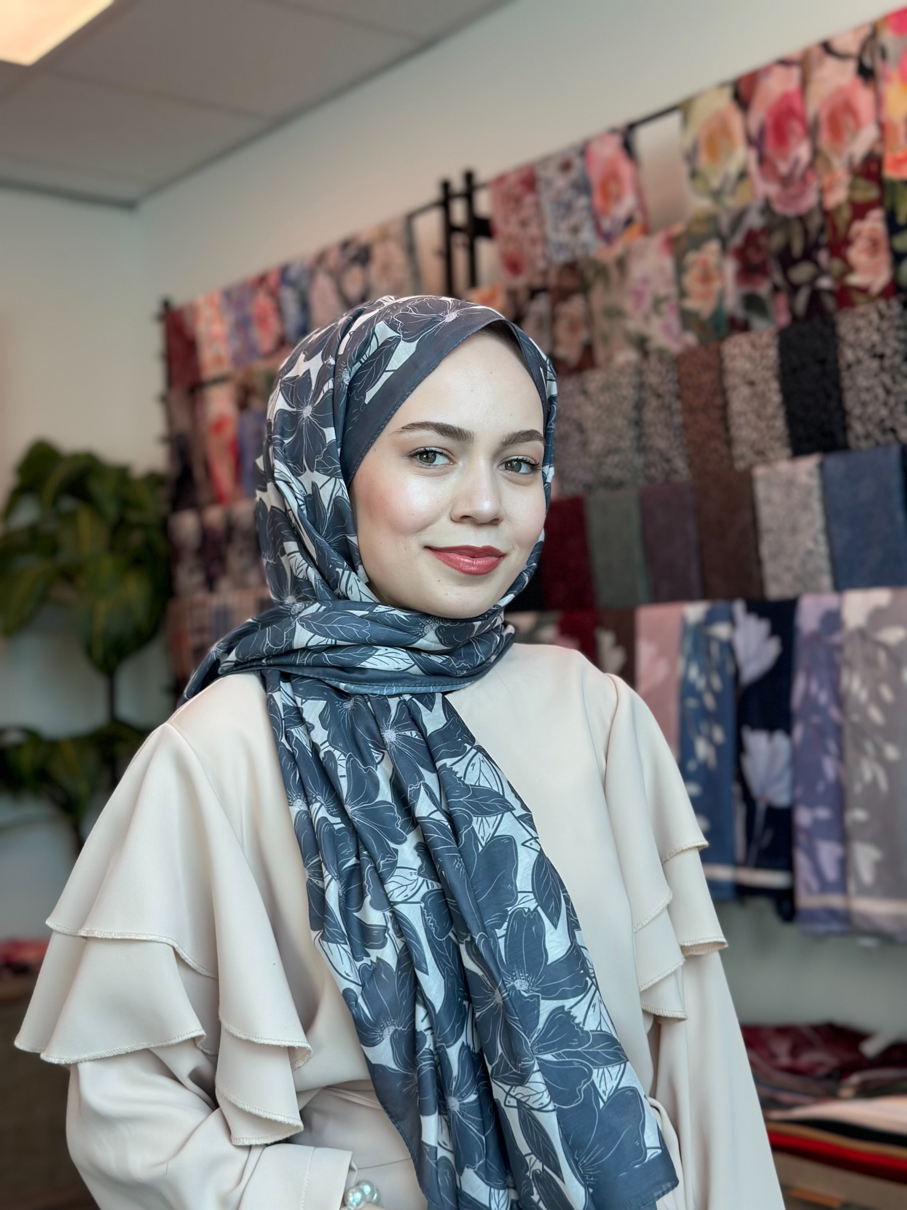 Floria Touch Hijab - Anthracite