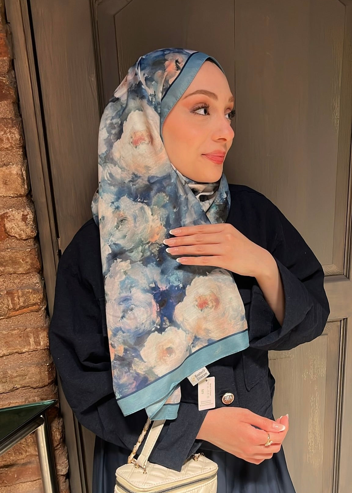 Rose Blend Hijab - Stabilo Blue