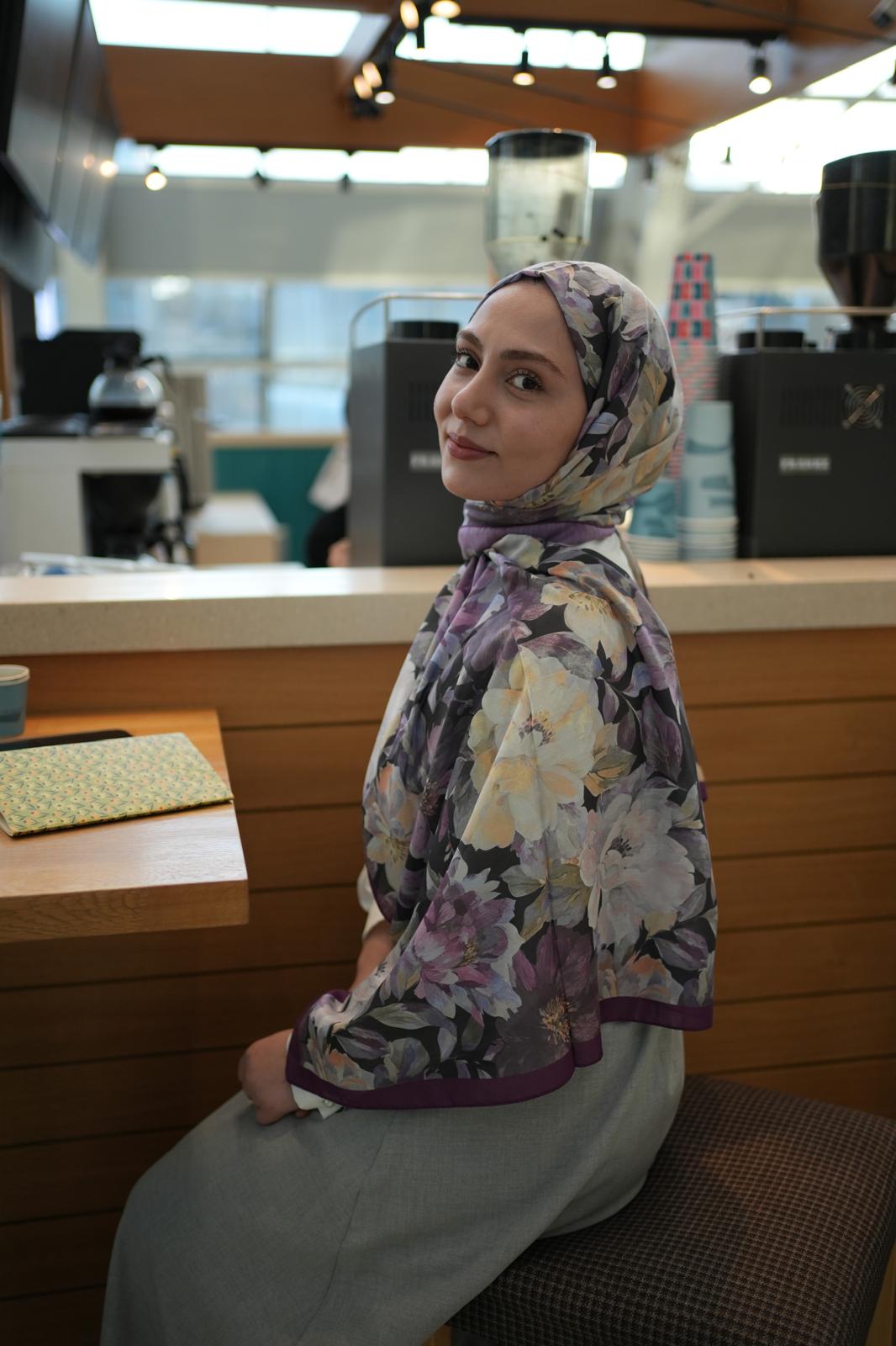 Velvet Bloom Hijab - Velvet Purple