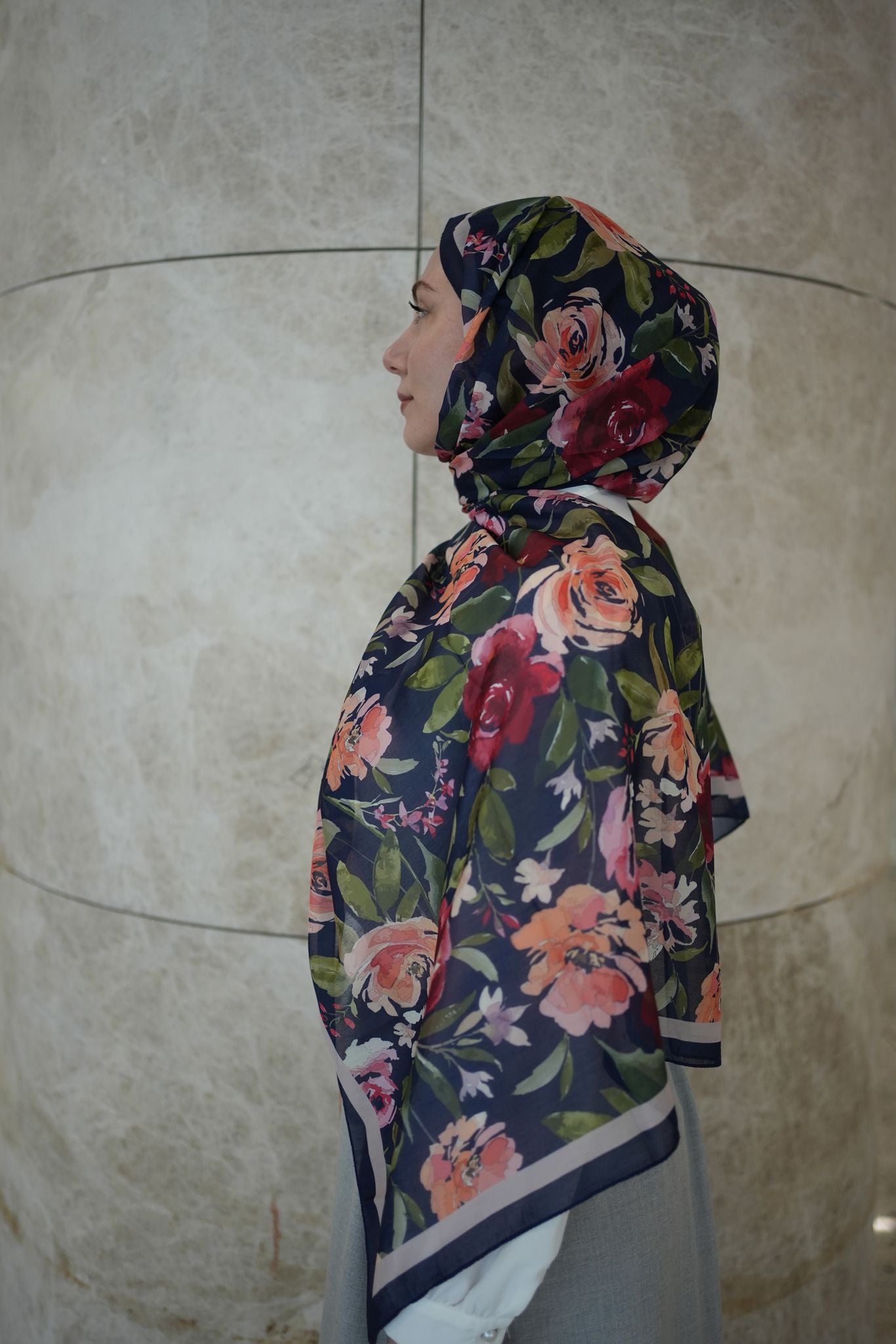 Florya Hijab - Navy Blue