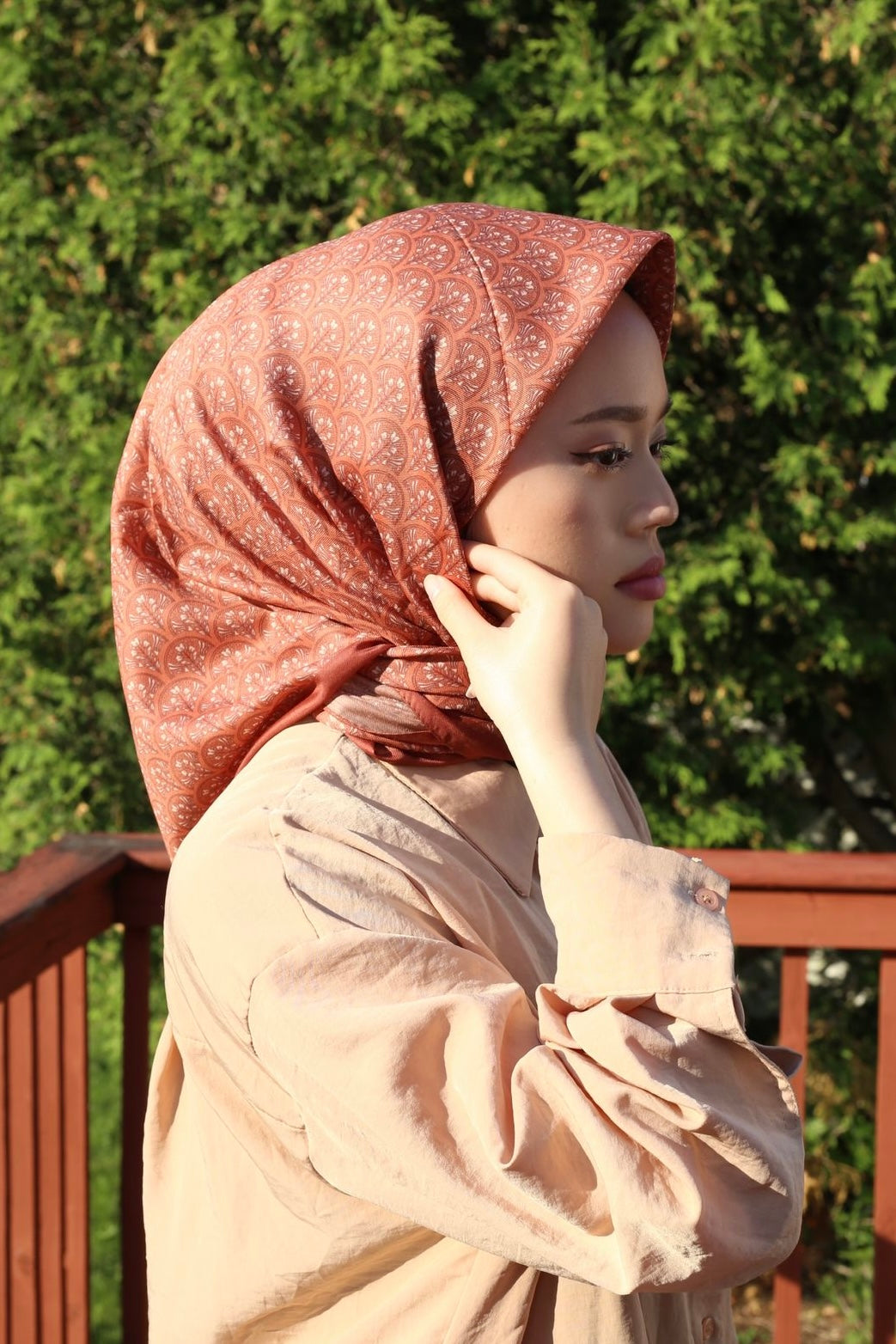 Minimal Square Scarf - Chocolate