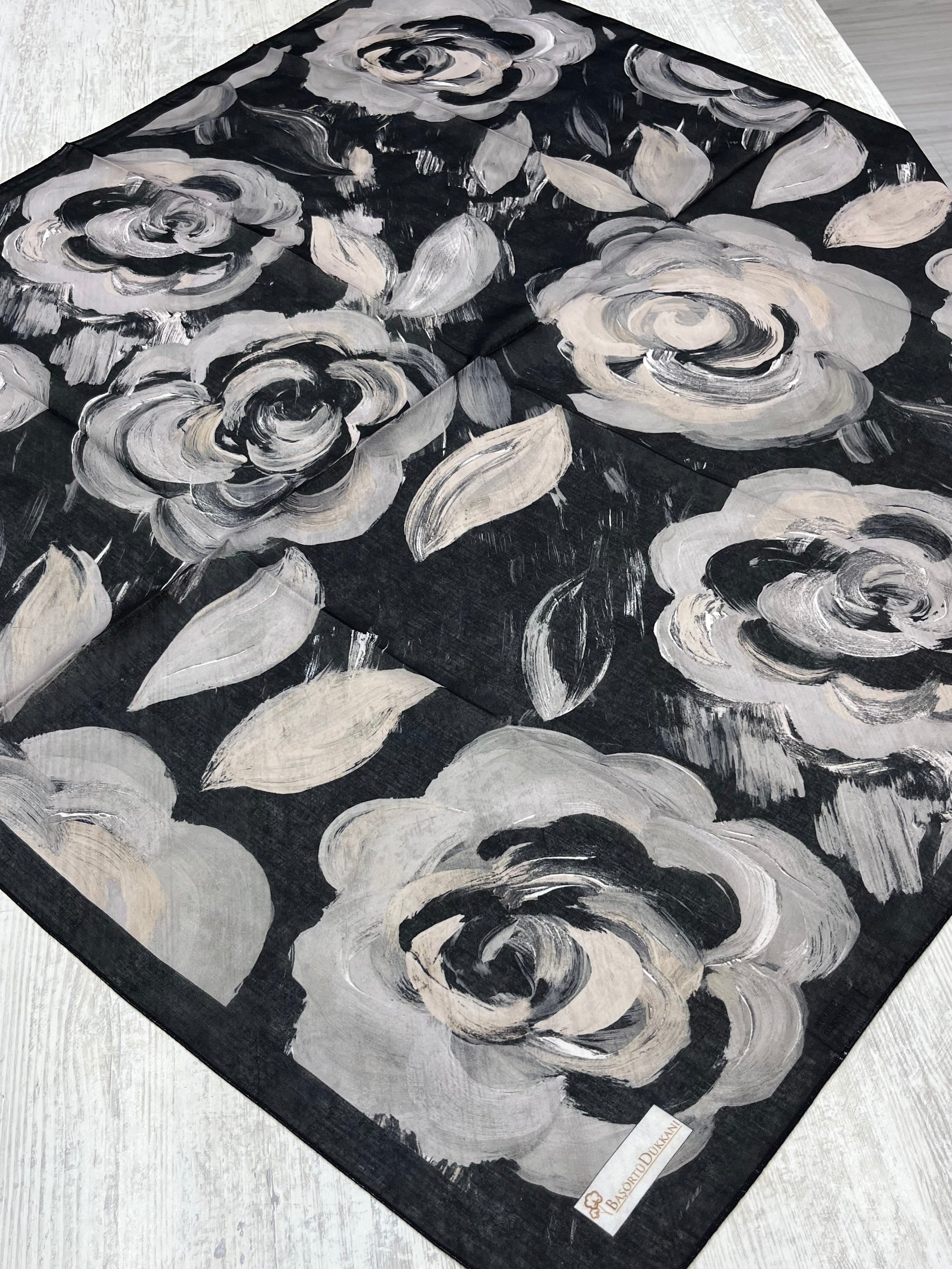 Rosara Square Scarf - Black