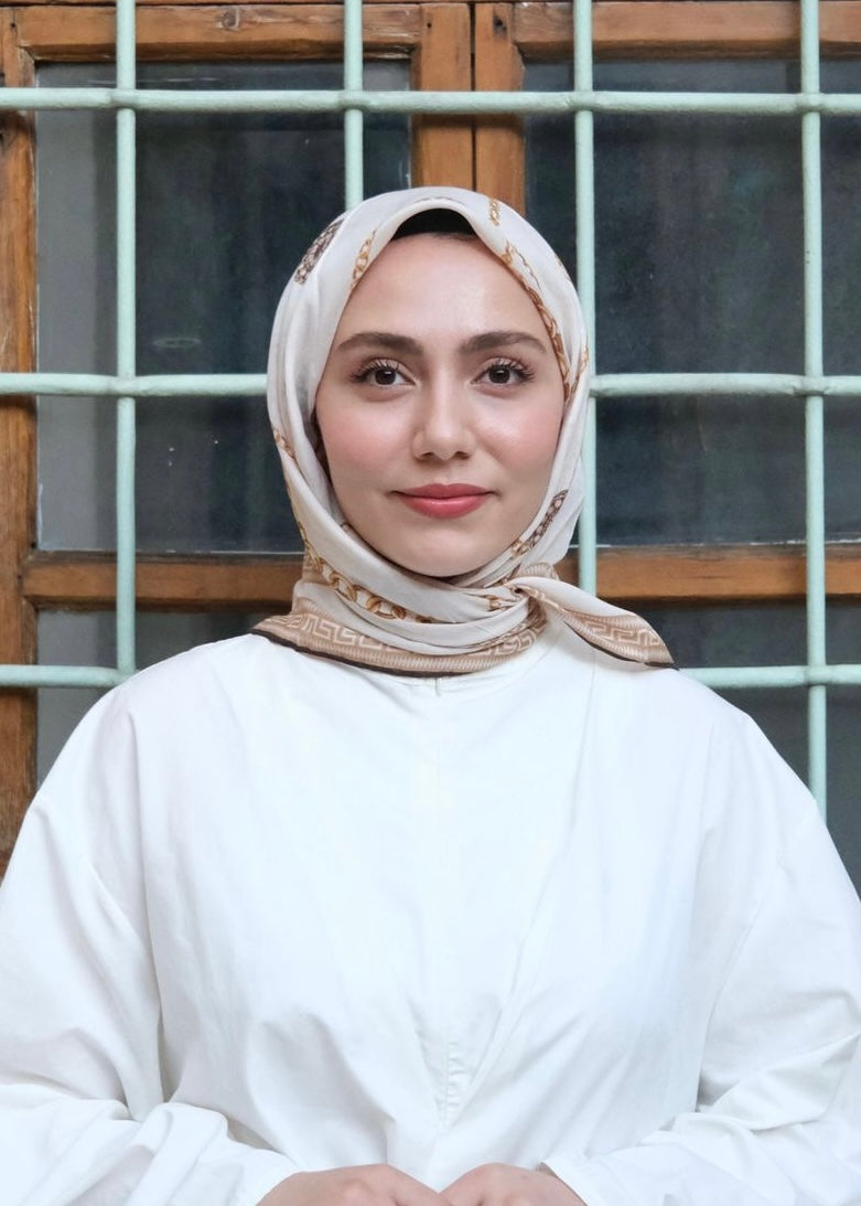 Chain Pattern Square Scarf - Beige