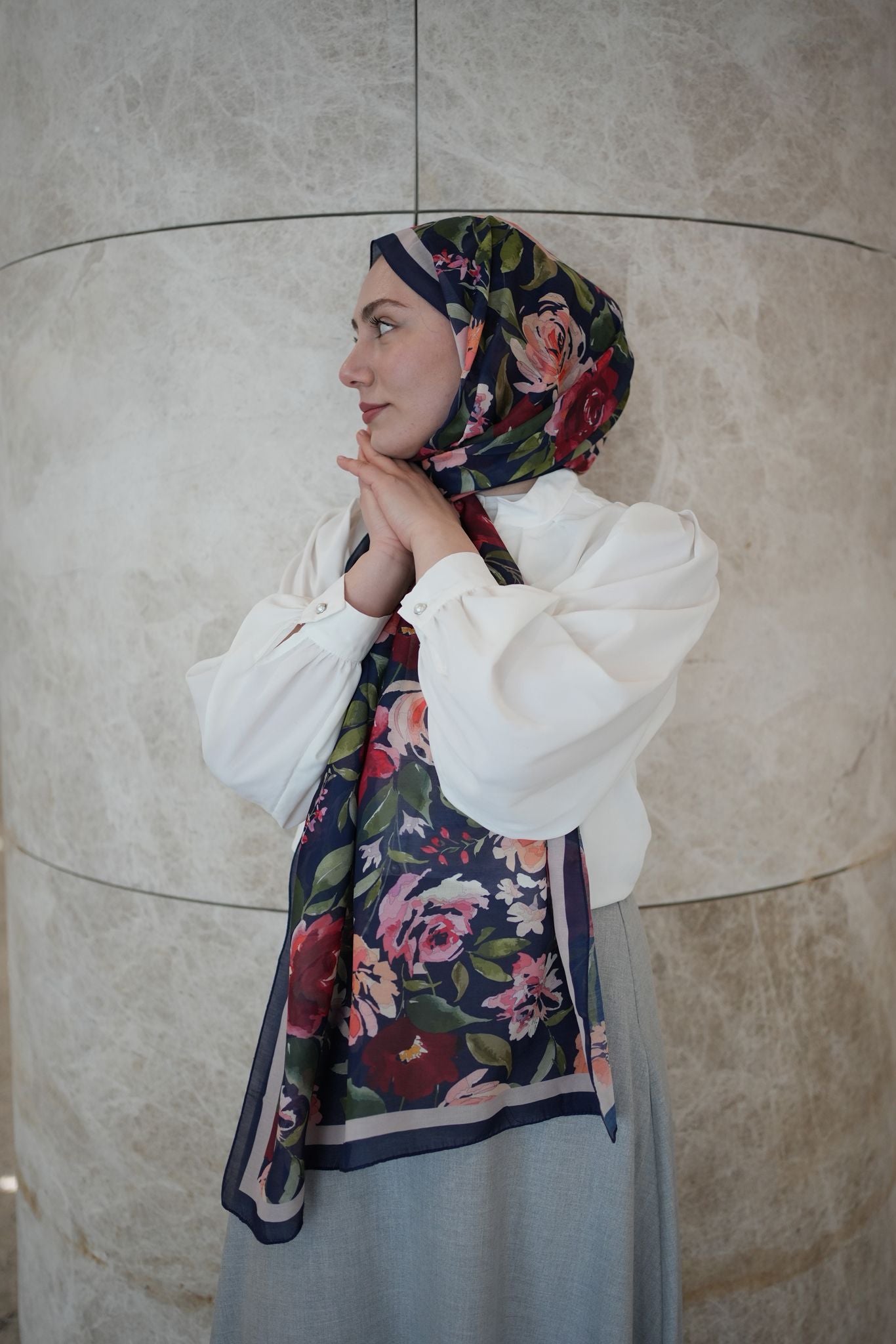 Florya Hijab - Navy Blue