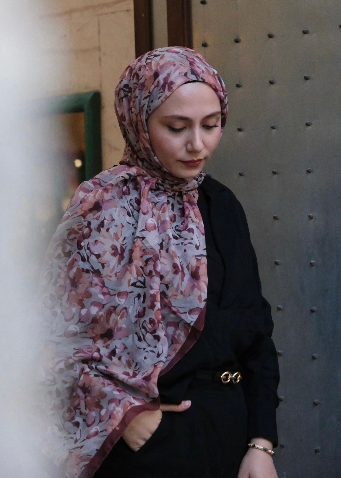 Garden Design Hijab - Burgundy Gray