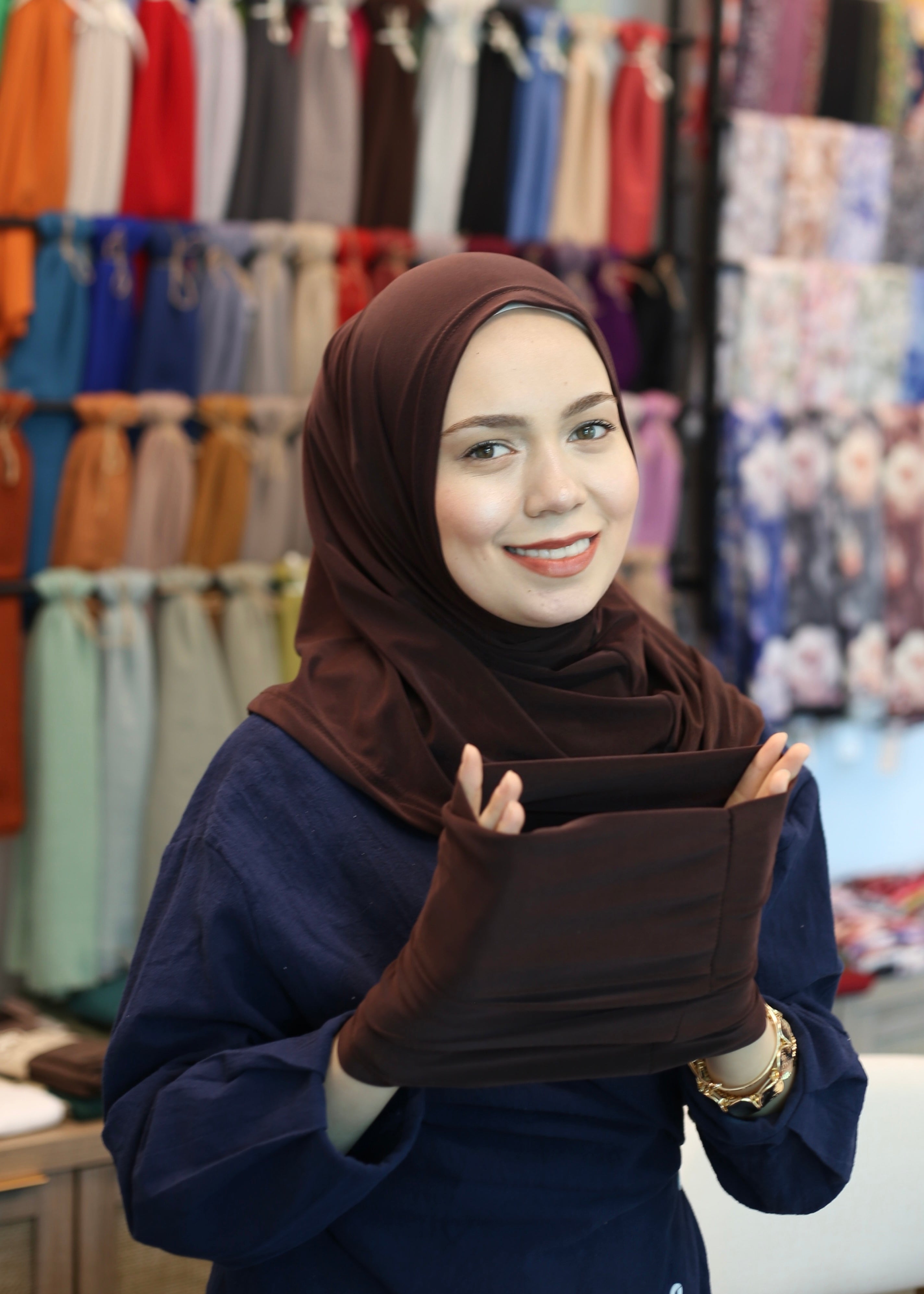 New Bitter Chocolate Athletic Hijab – No Snap Closure | Sports Hijab with Free Undercap