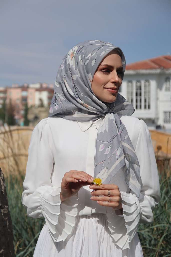 Silk Garden Square Scarf - Silk Grey
