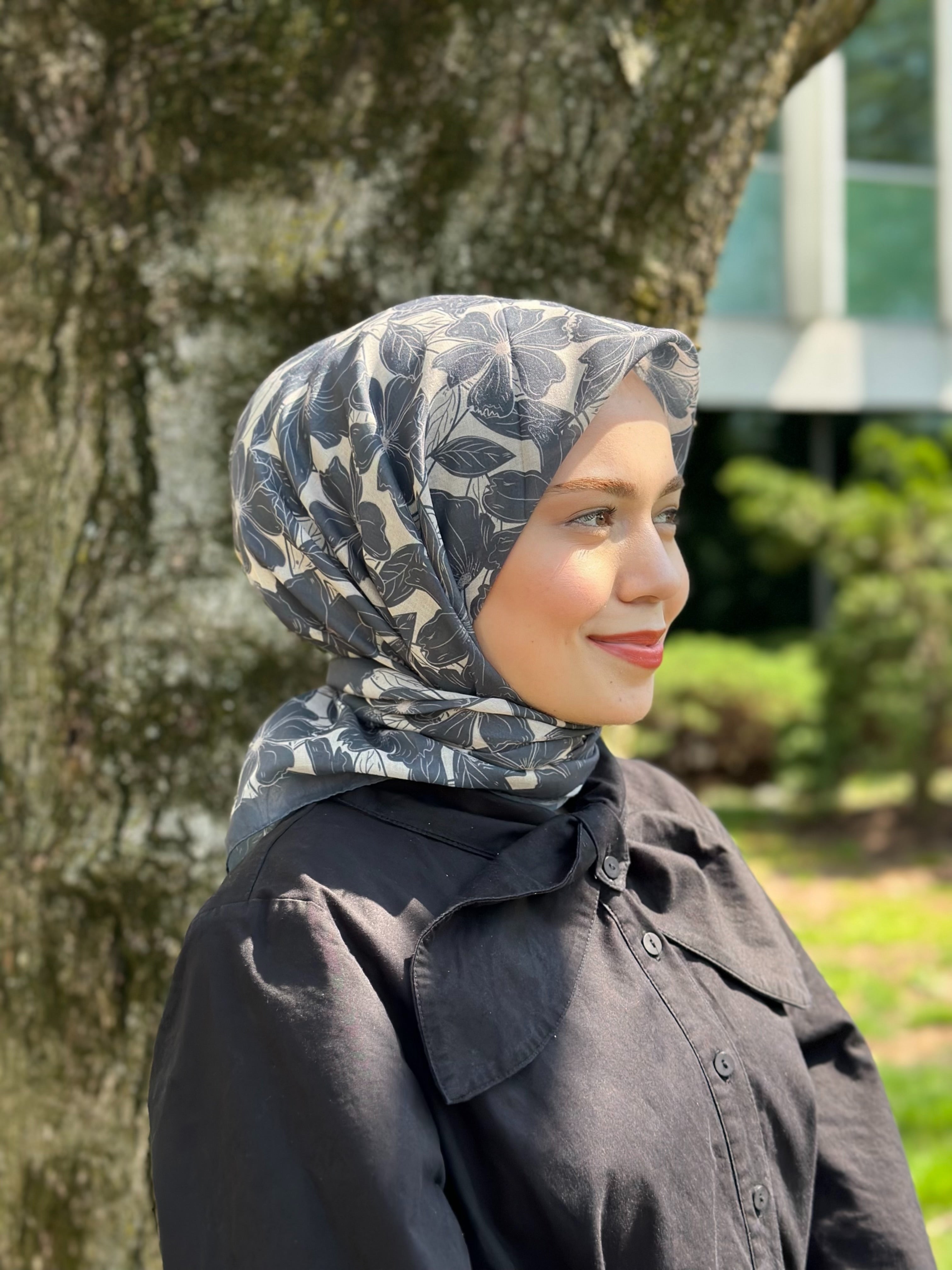 Floria Touch Square Scarf - Anthracite