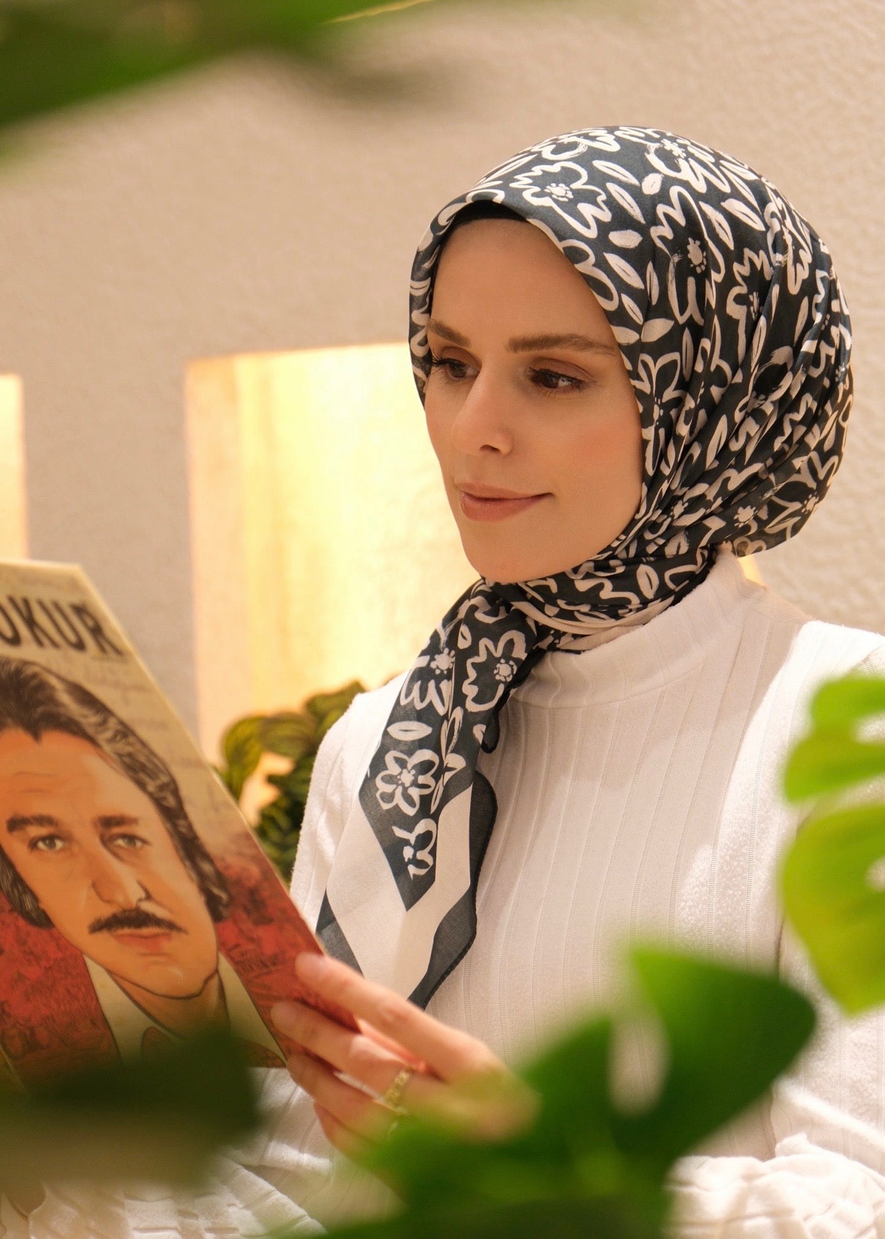 Flora Line Square Scarf - Pine Green