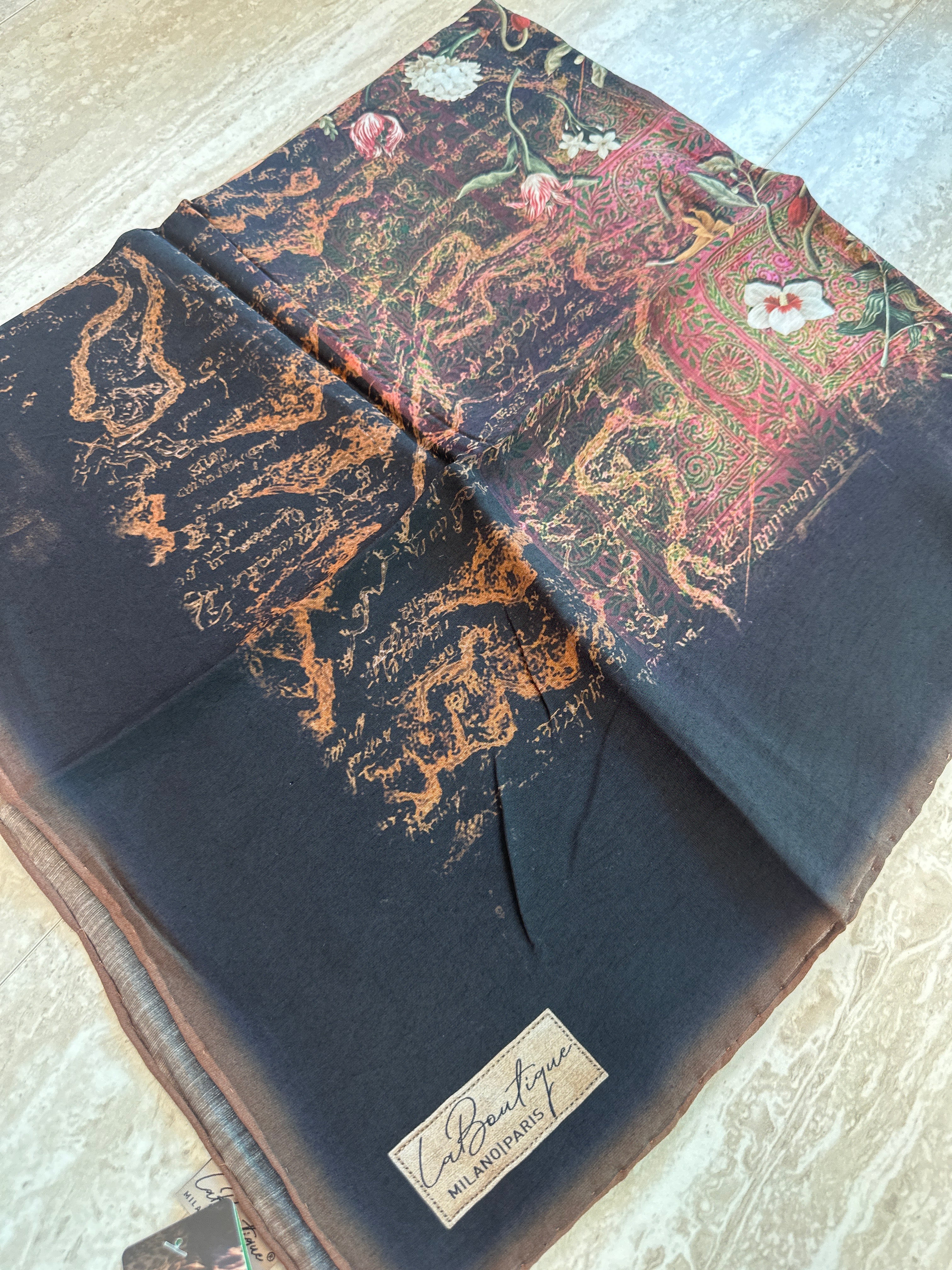 La Boutique Square Scarf - 53