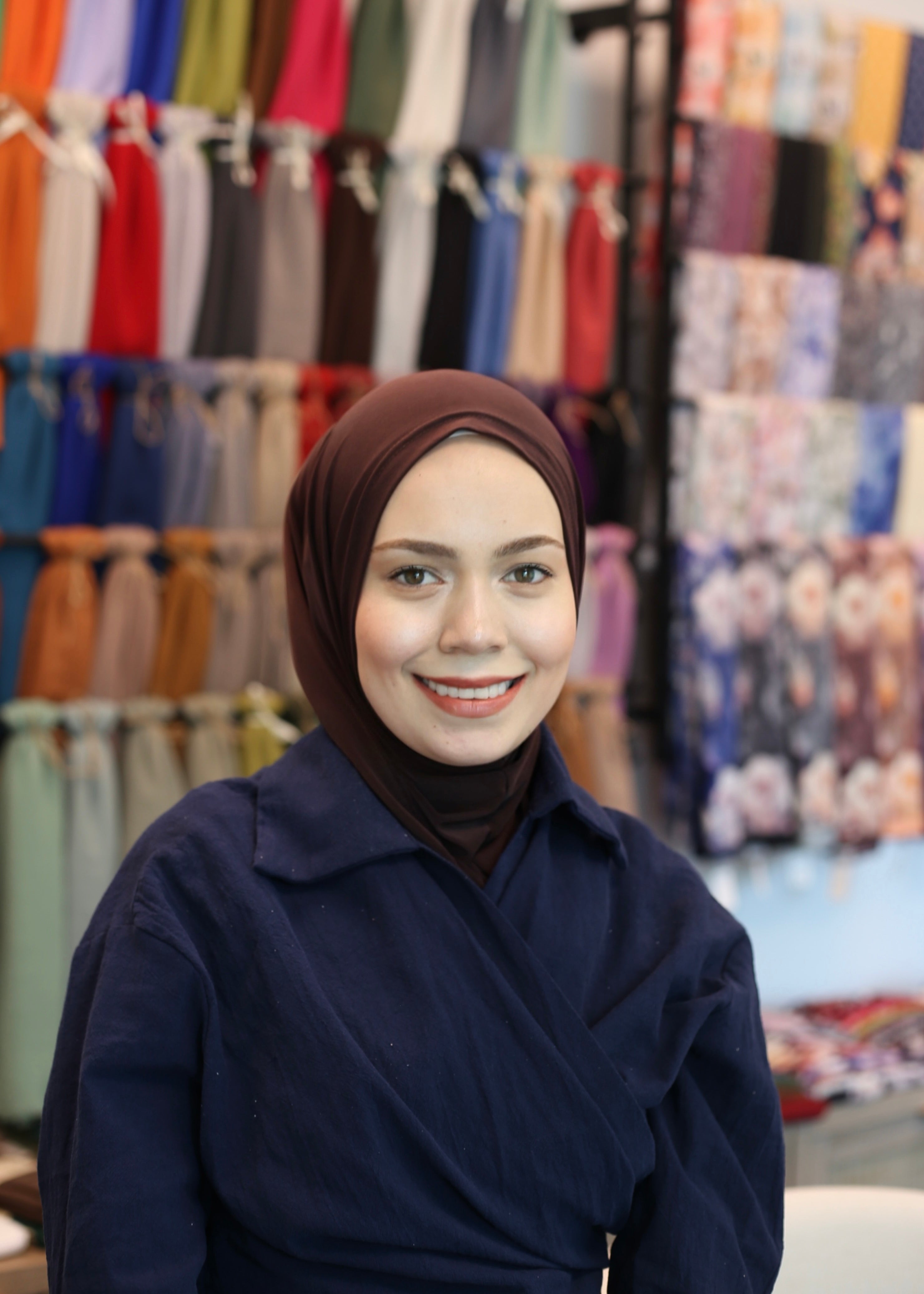 New Bitter Chocolate Athletic Hijab – No Snap Closure | Sports Hijab with Free Undercap