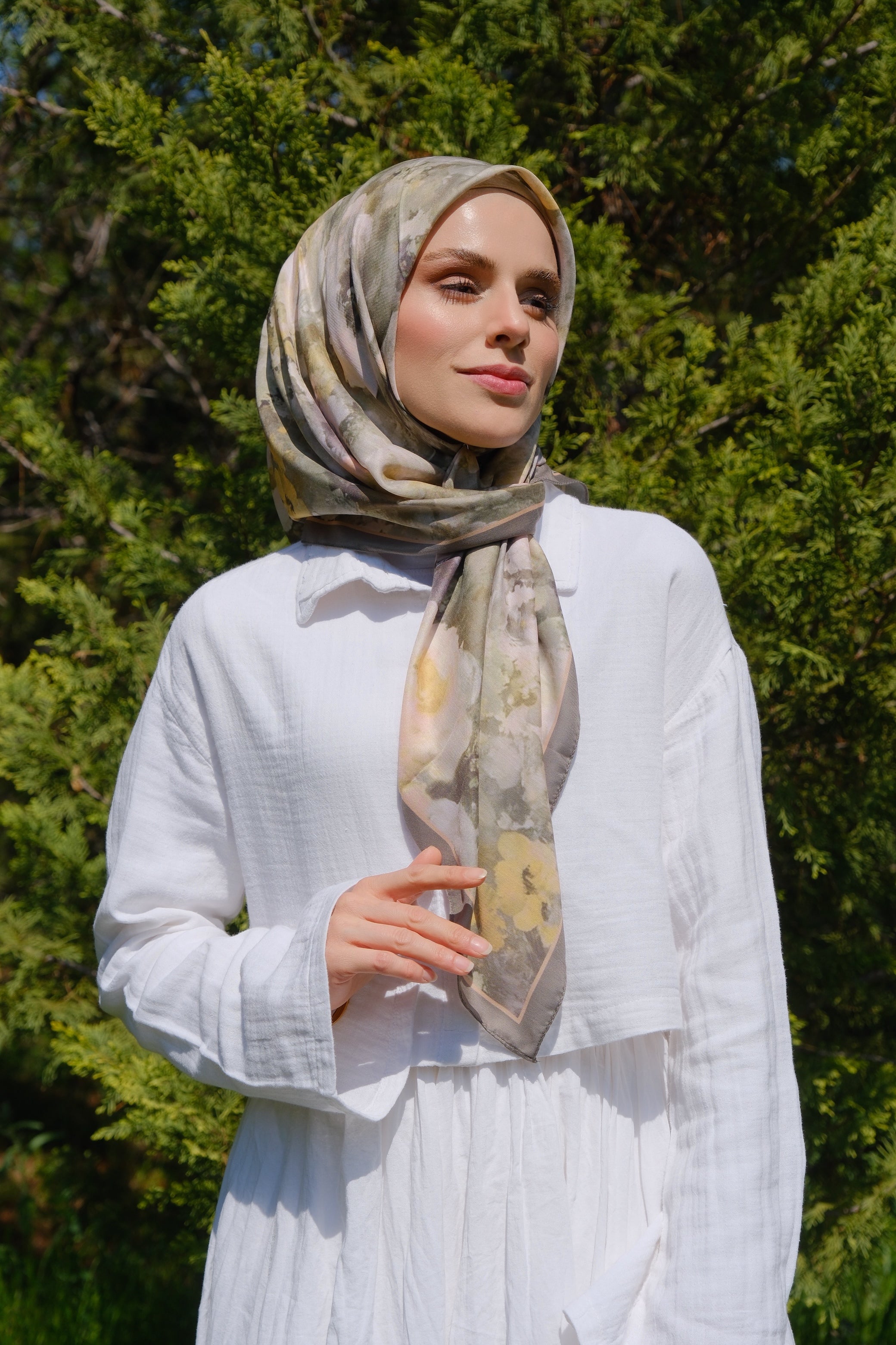 Rose Blend Square Scarf - Forest Green