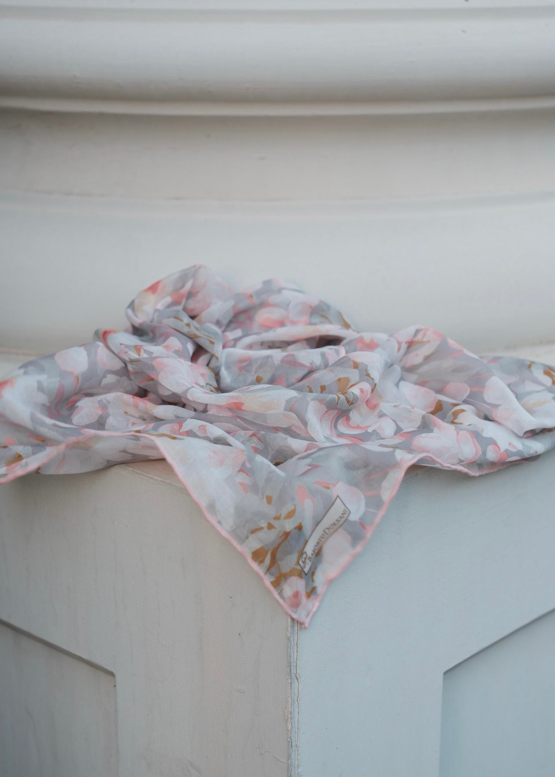 Garden Design Square Scarf - Soft Mint