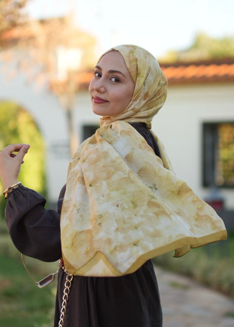 Delora Hijab - Avocado Yellow