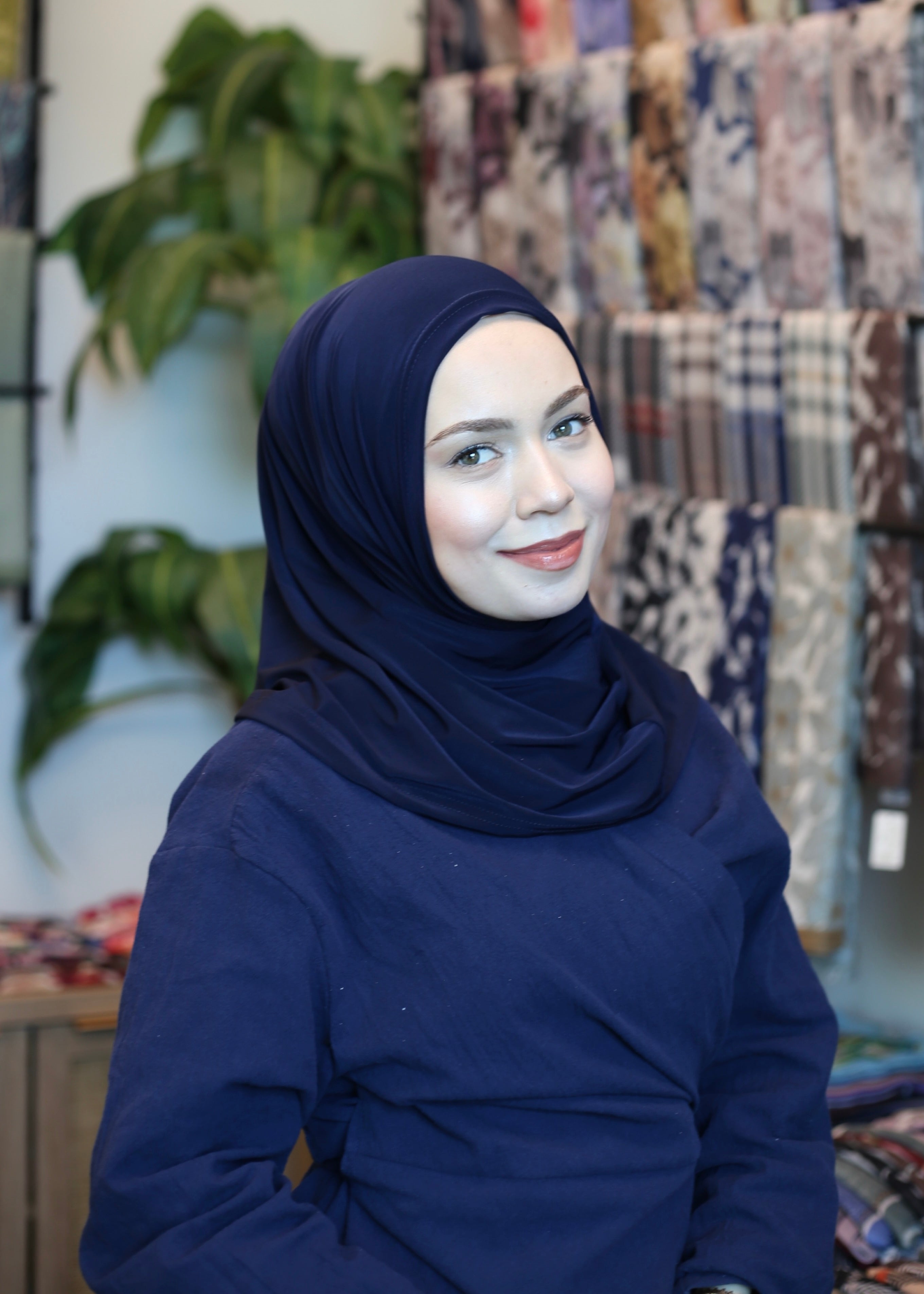 New Navy Blue Athletic Hijab – No Snap Closure | Sports Hijab with Free Undercap