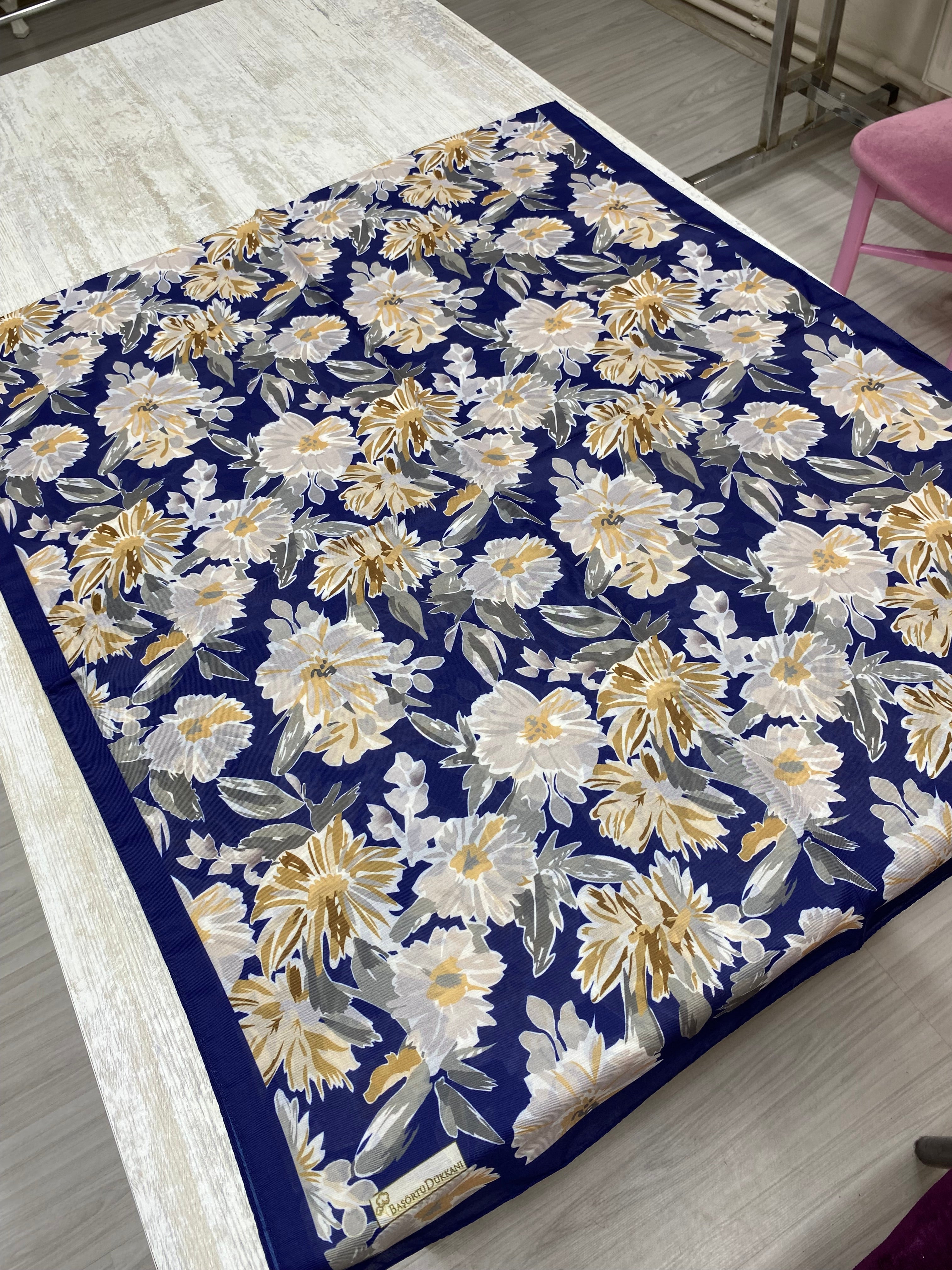 Matilda Pattern Hijab - Navy Blue