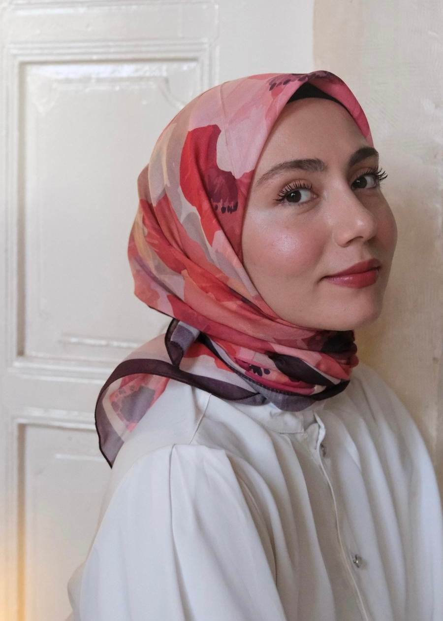 Maribel Square Scarf - Romantic Pink