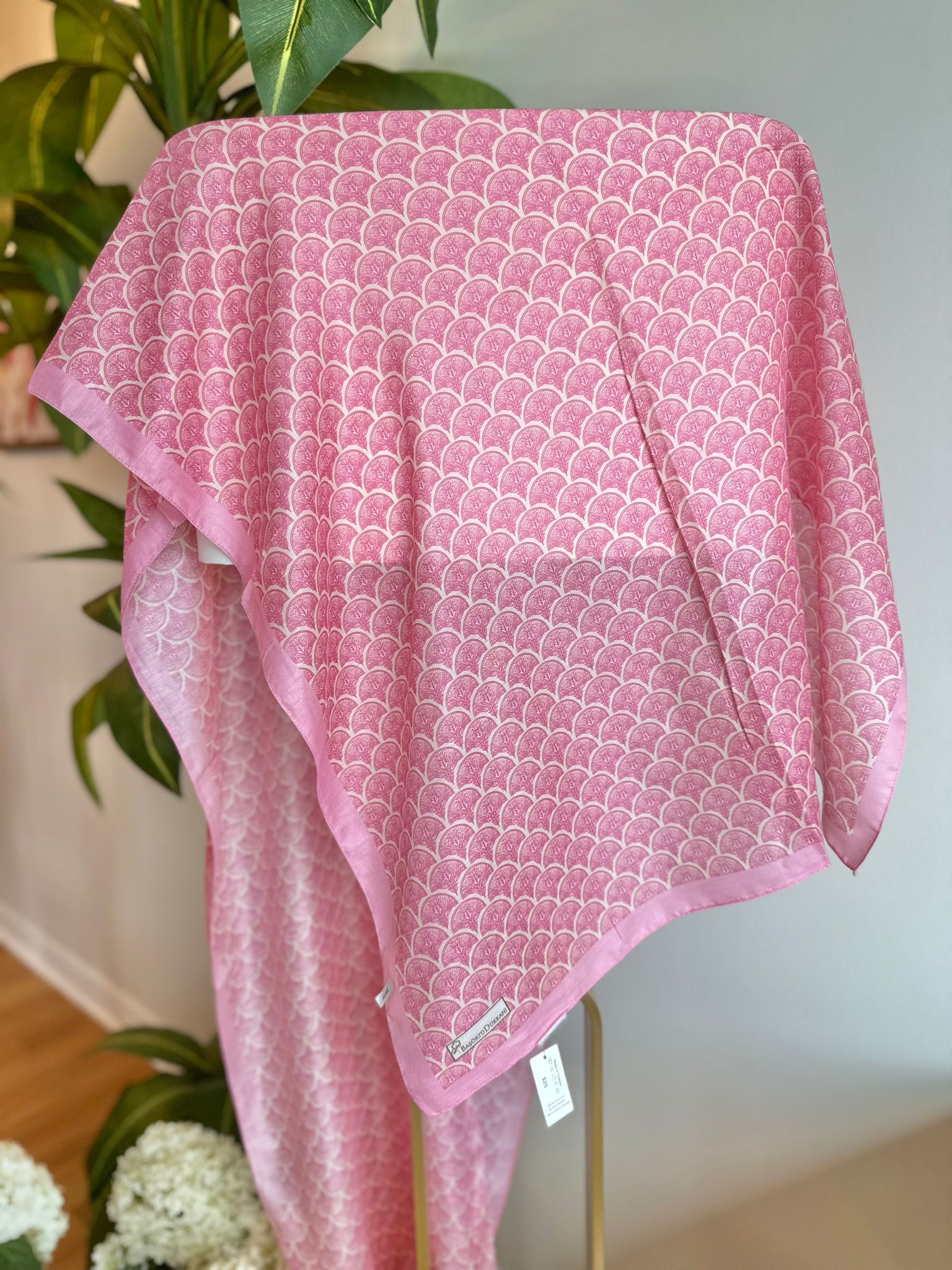 Minimal Pattern Hijab - Candy Pink