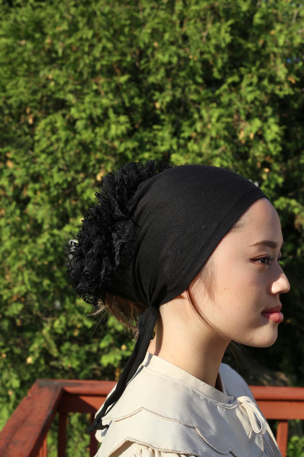 Frilly Underscarf - Black