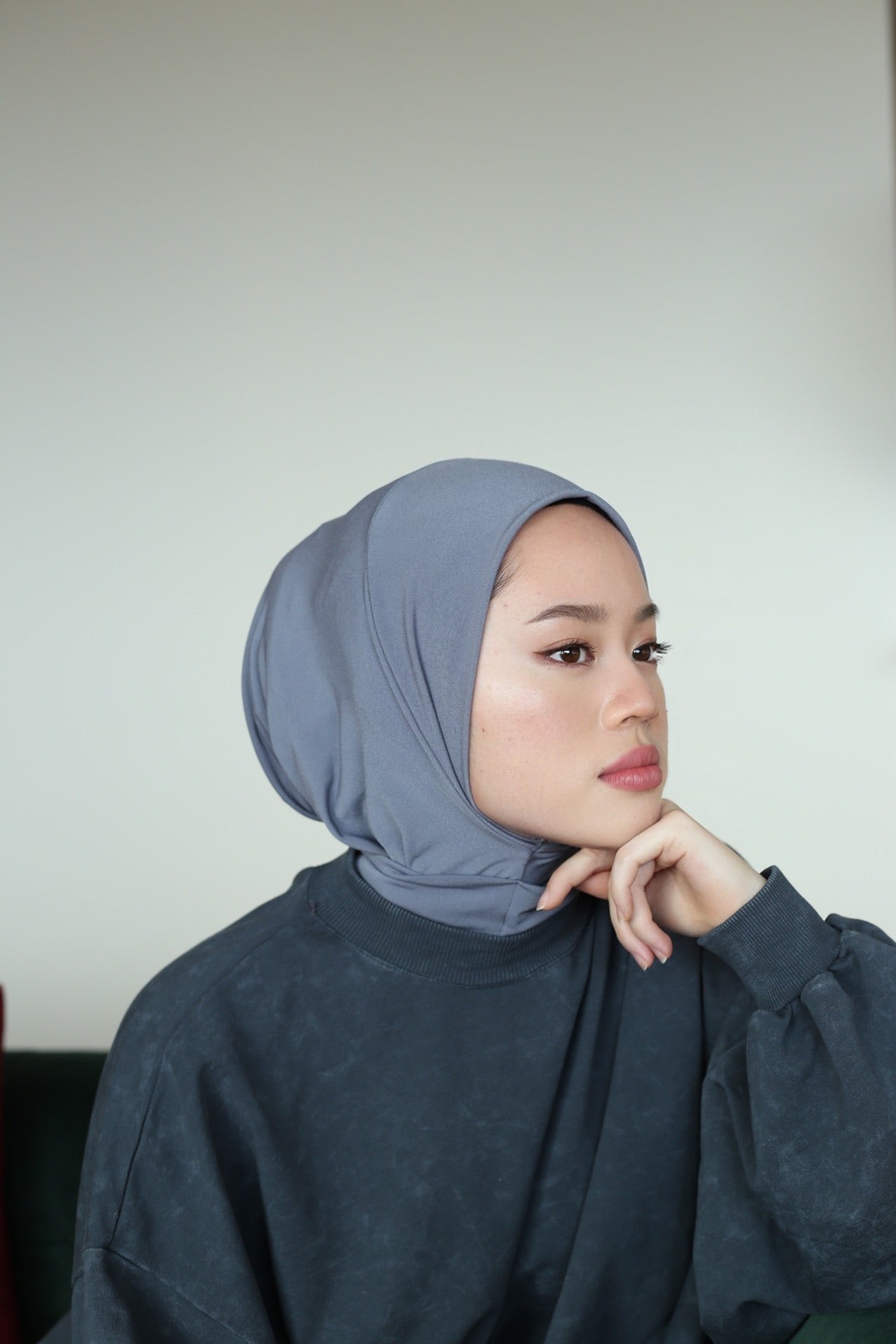 Grey Athletic Hijab – Sports Hijab with Snap Closure | No-Pin Performance Hijab