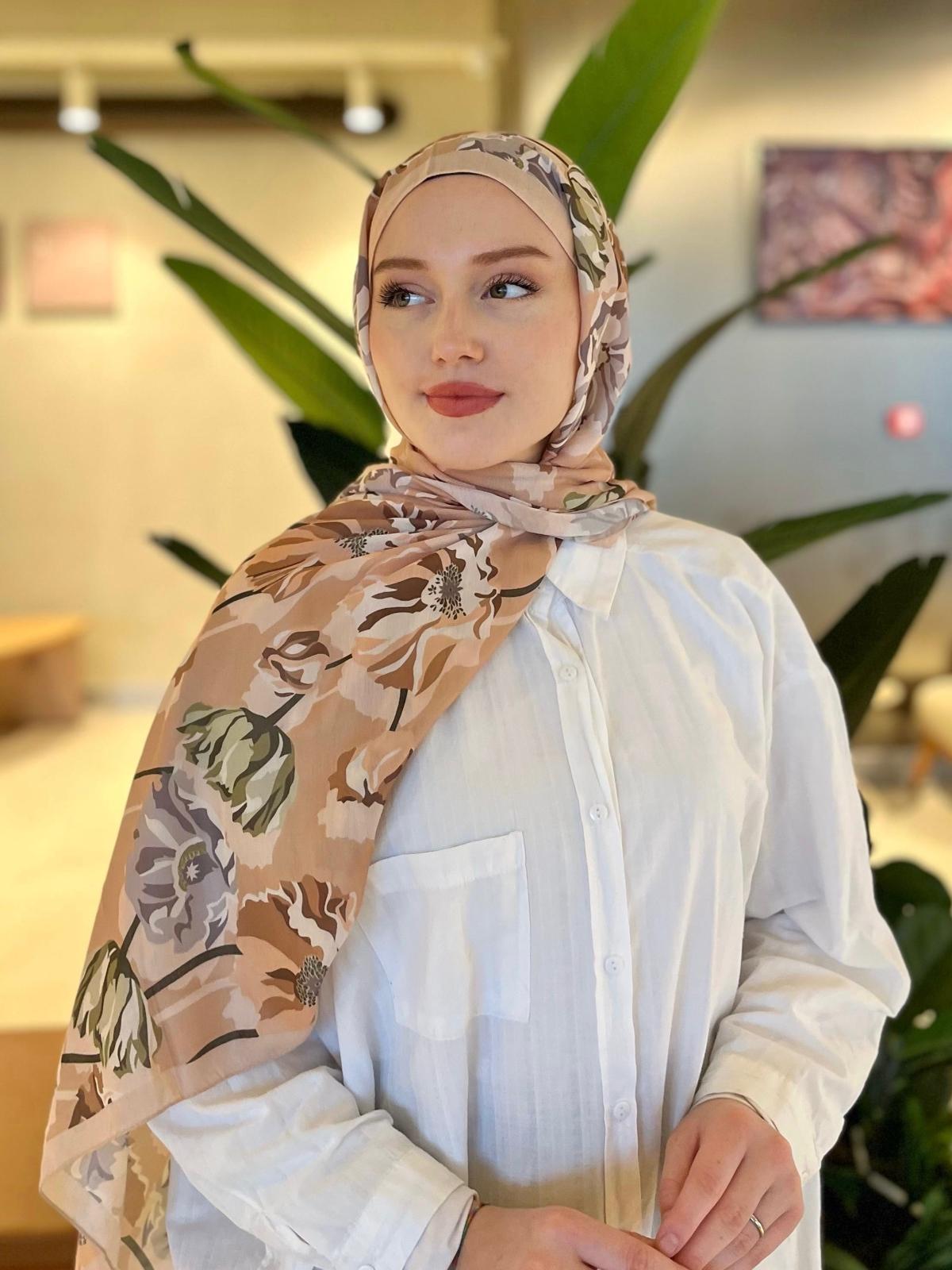 Nola Hijab - Latte