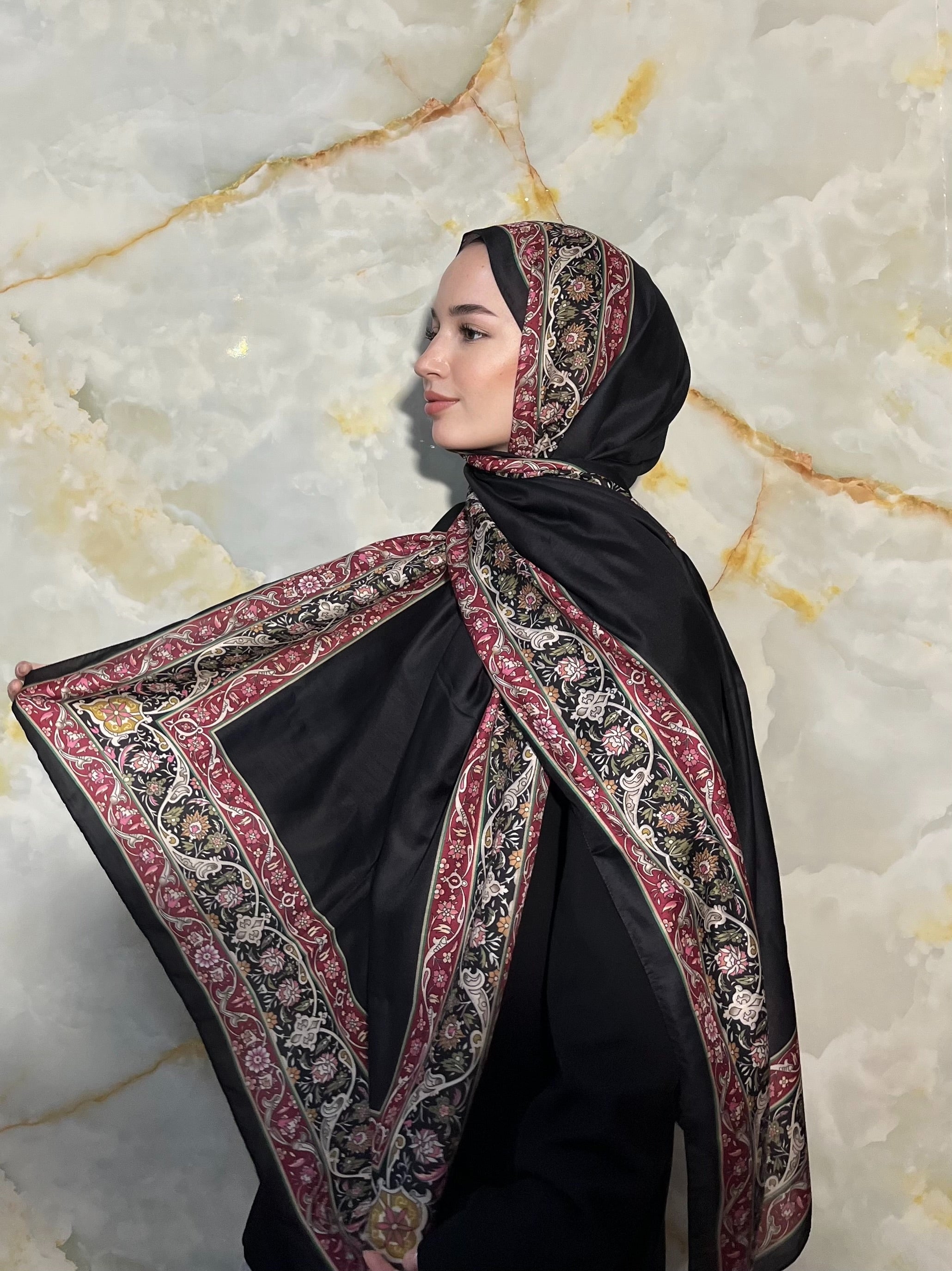 Royal Hijab - Black Cherry