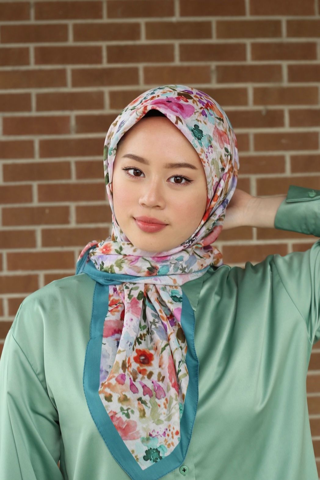 Watercolor Floral Square Scarf - Stabilo