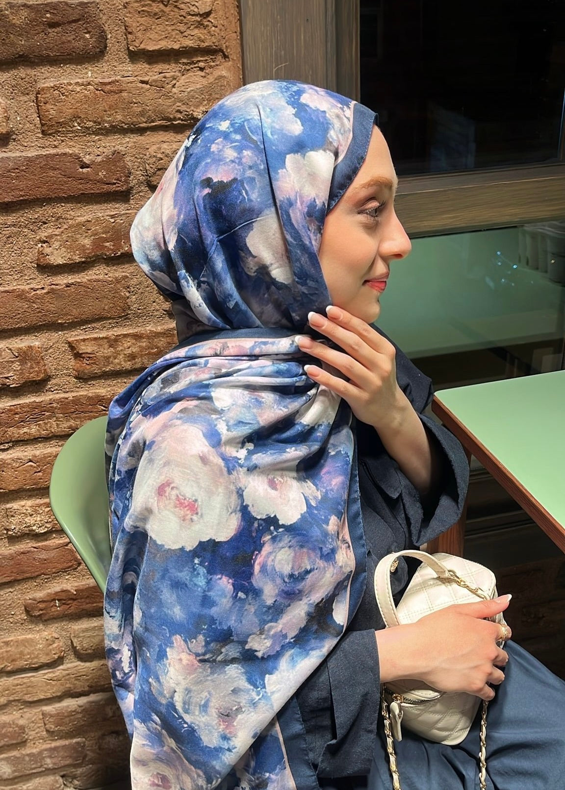 Rose Blend Hijab - Night Blue