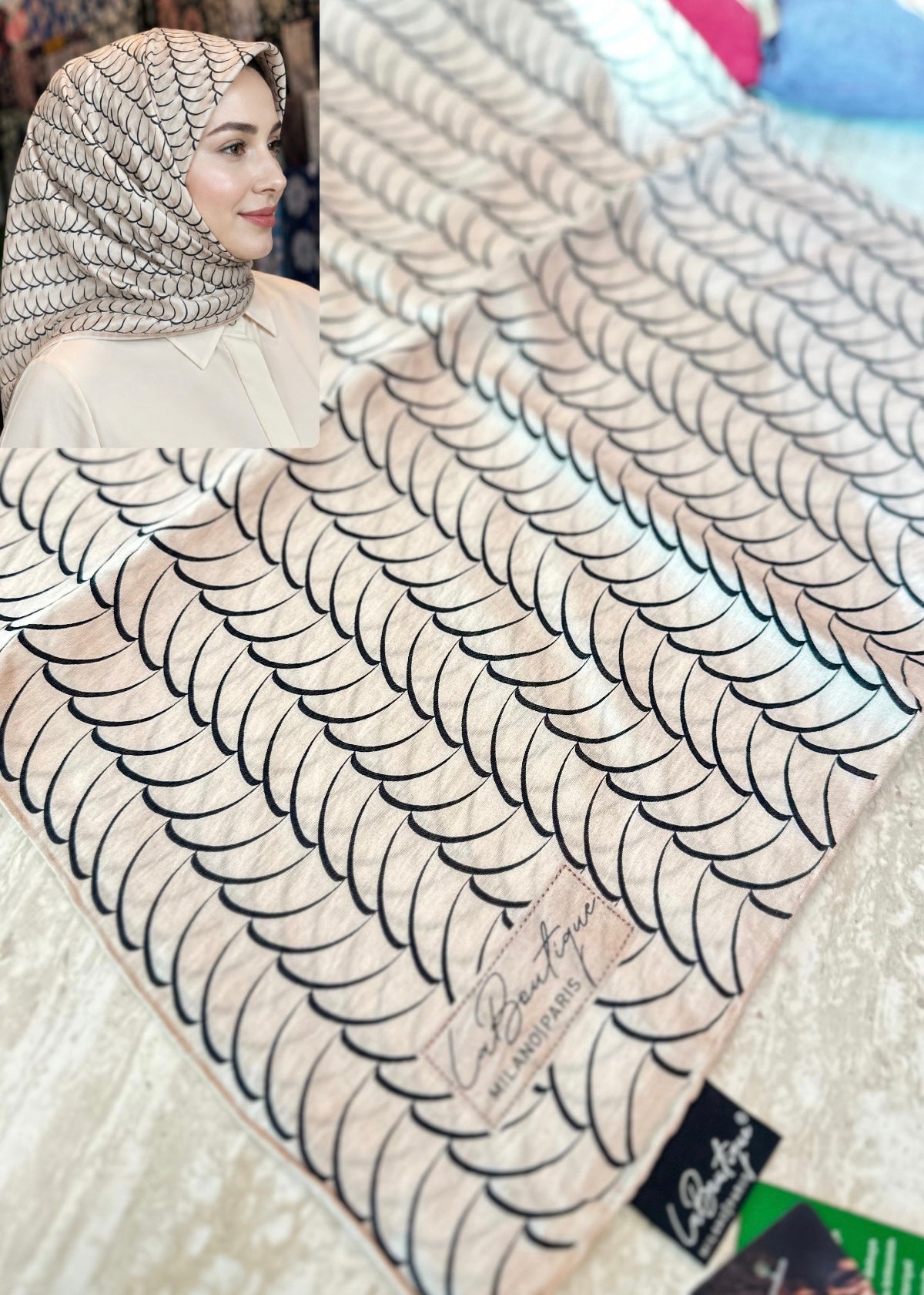La Boutique Square Scarf - 47