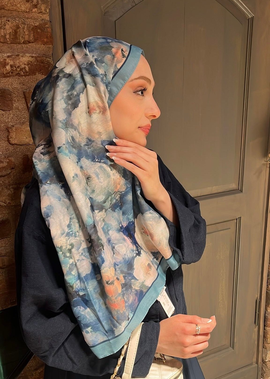 Rose Blend Hijab - Stabilo Blue