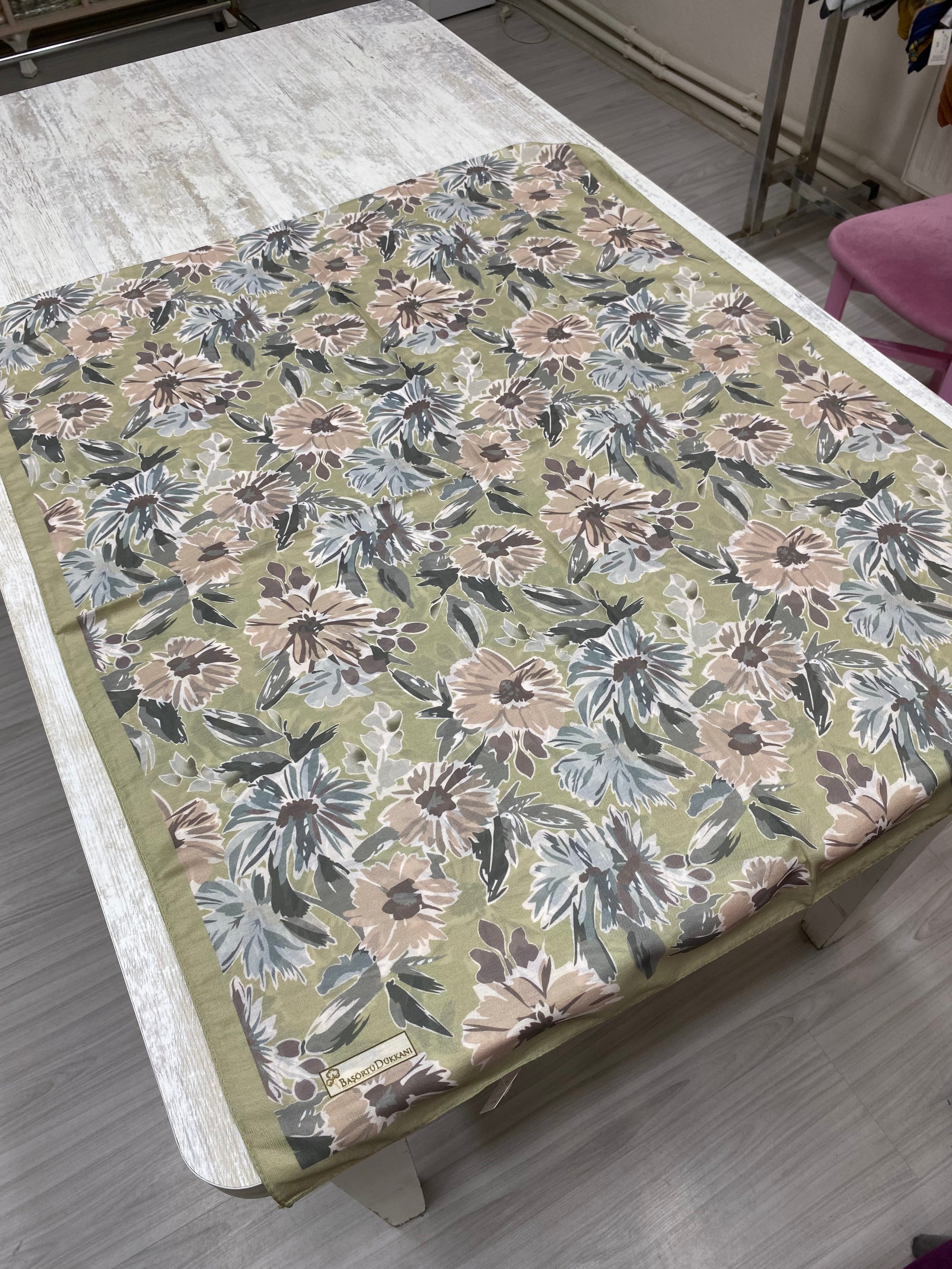 Matilda Pattern Hijab - Soft Green
