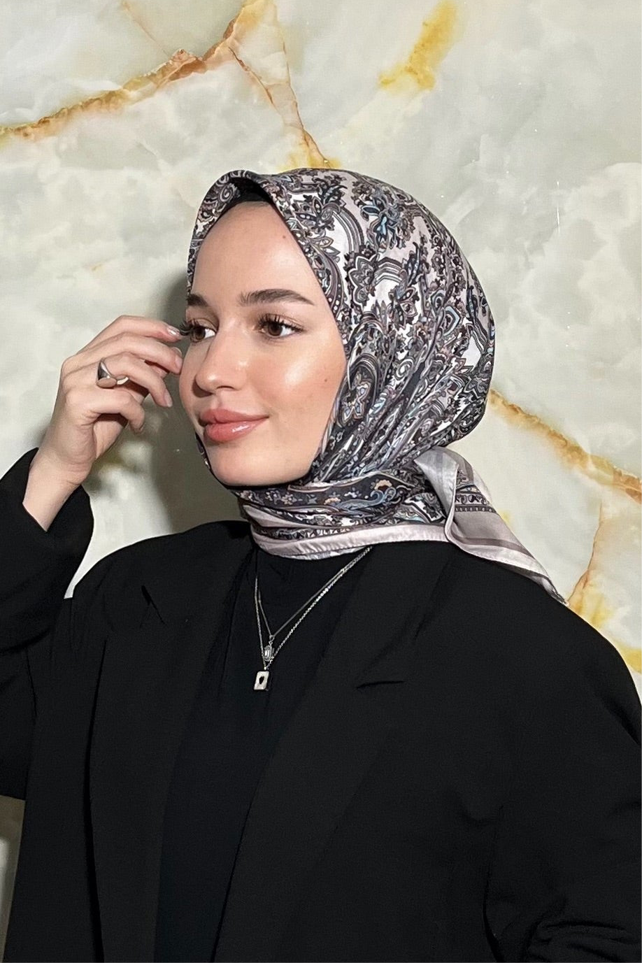 Firuze Square Scarf - Beige Blue