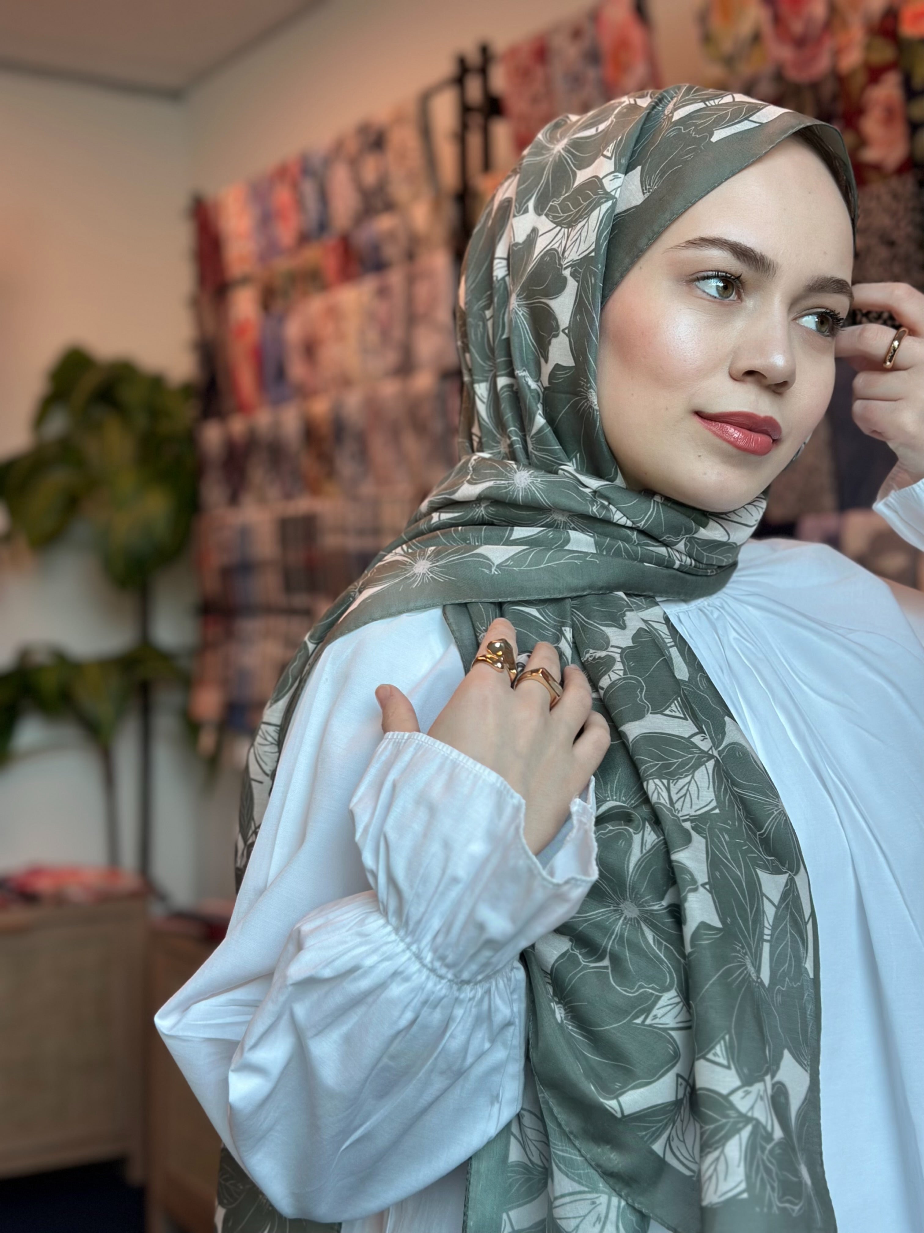 Floria Touch Hijab - Deep Khaki
