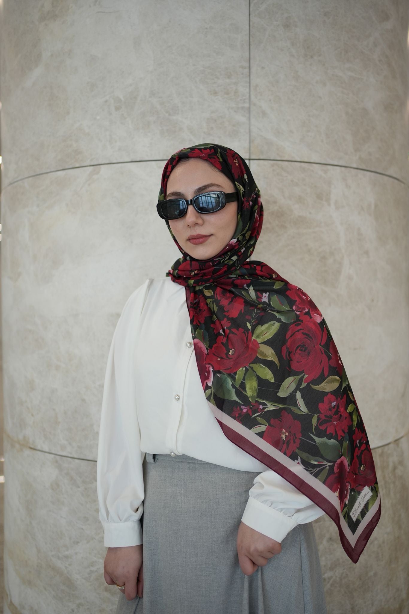 Florya Hijab - Red Black