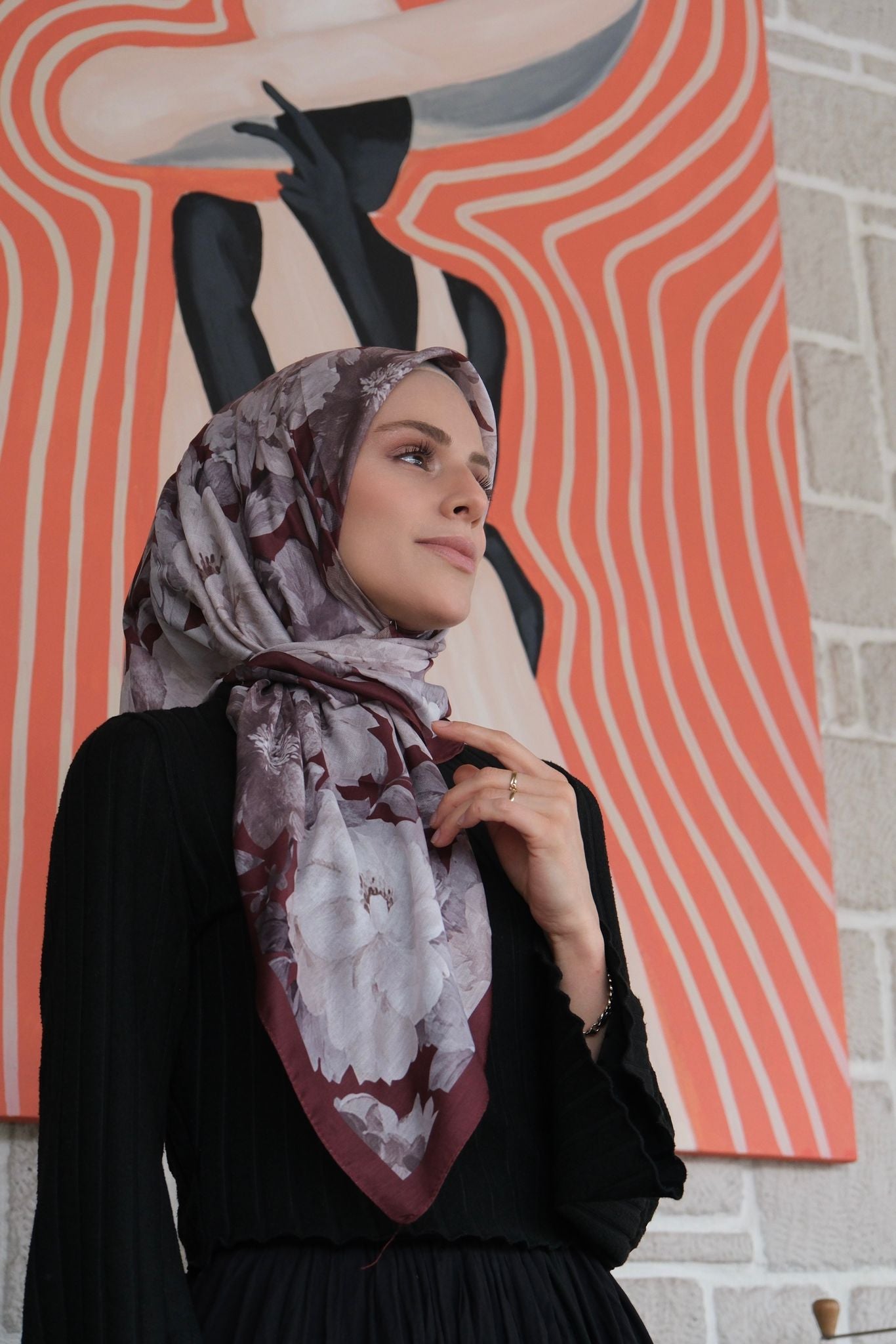 Velvet Bloom Square Scarf - Reddish Brown