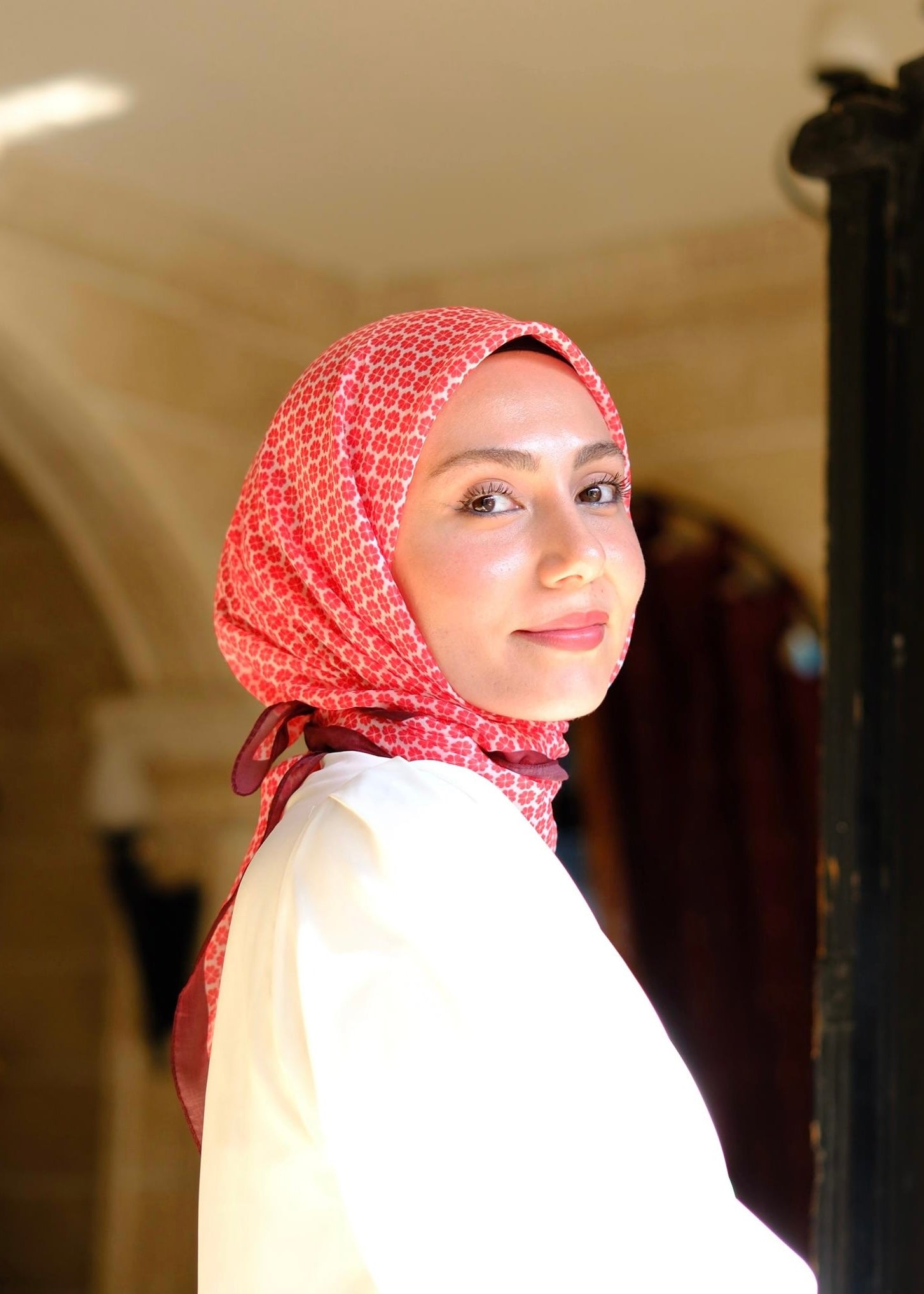Clover Pattern Square Scarf - Pomegranate Flower