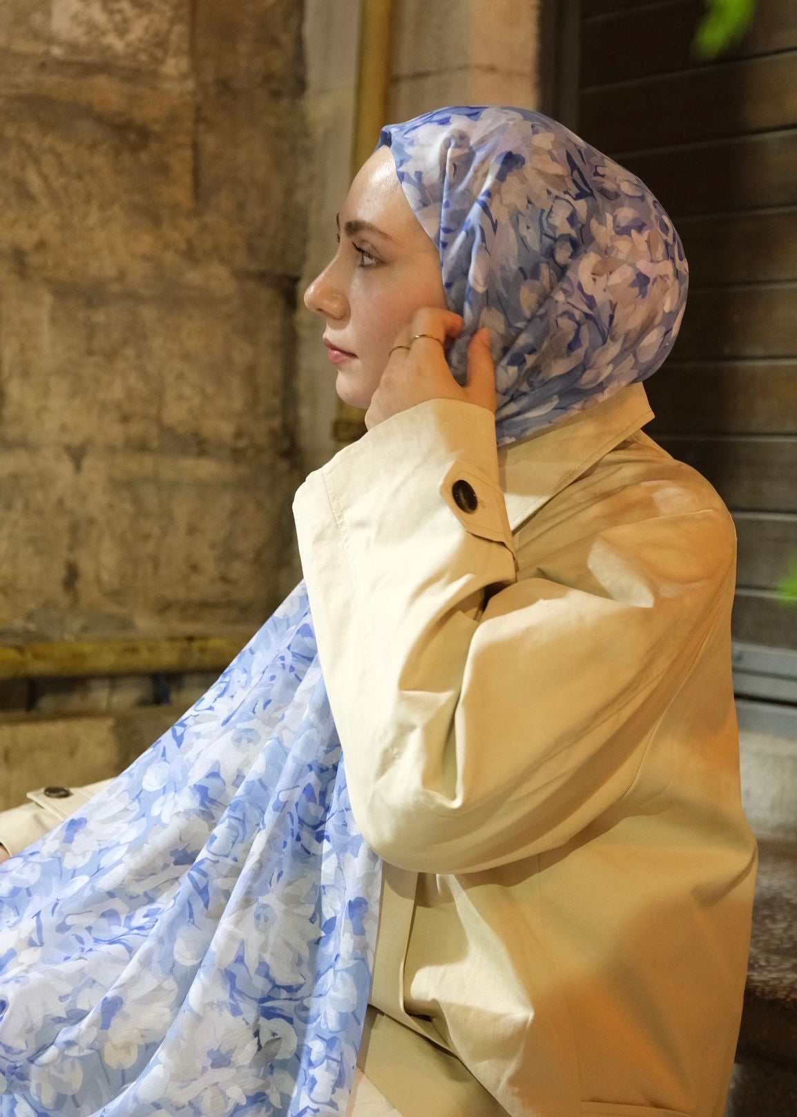 Garden Design Hijab - Navy Blue