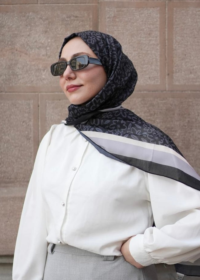 Flora Line Hijab - Black Grey