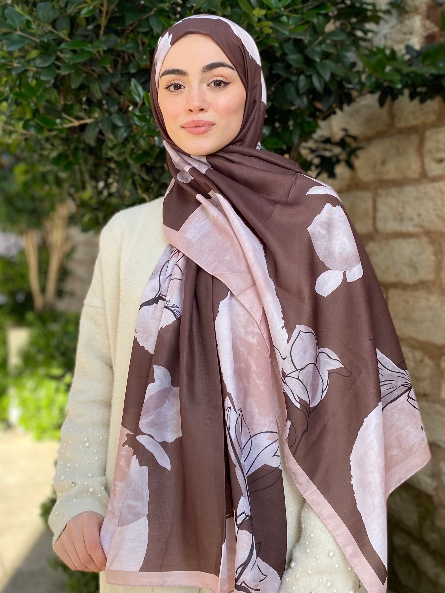 Coral Hijab - Bitter