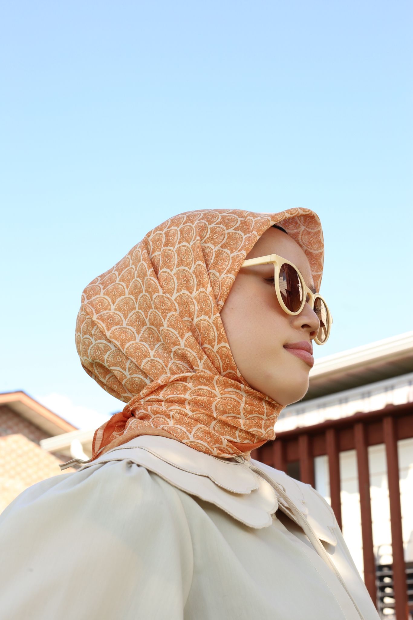 Minimal Square Scarf - Pumpkin