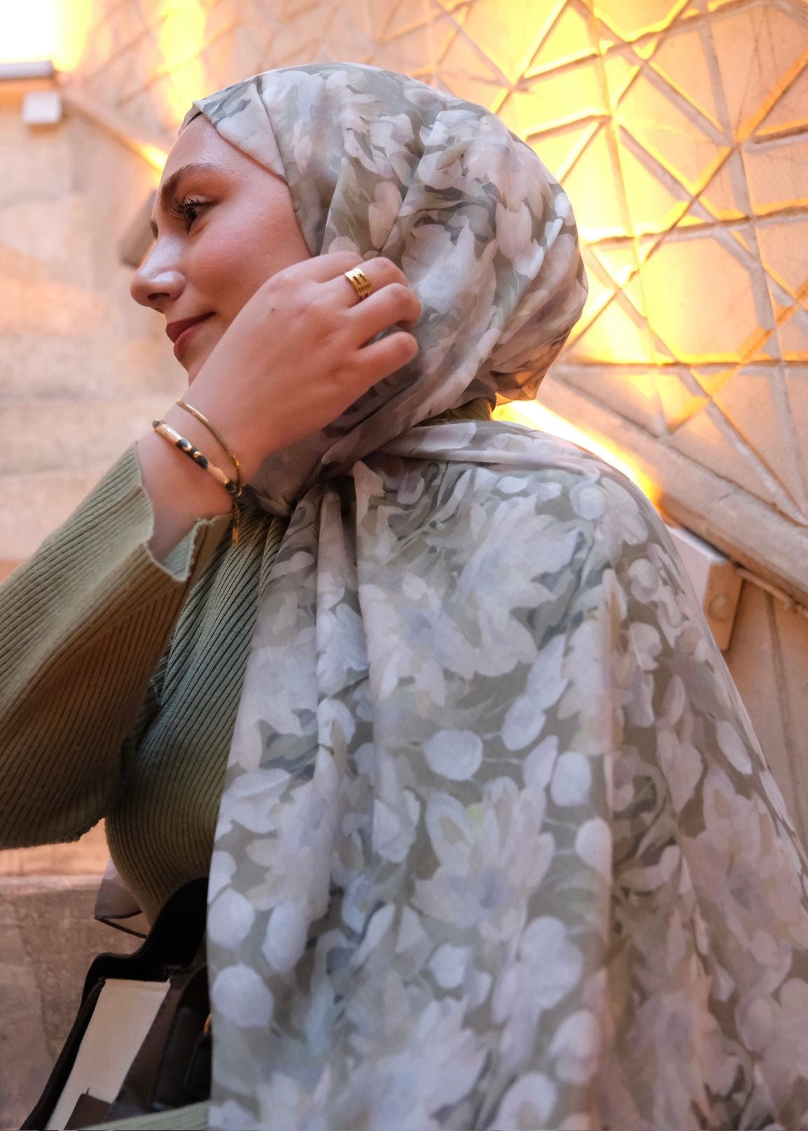 Garden Design Hijab - Green
