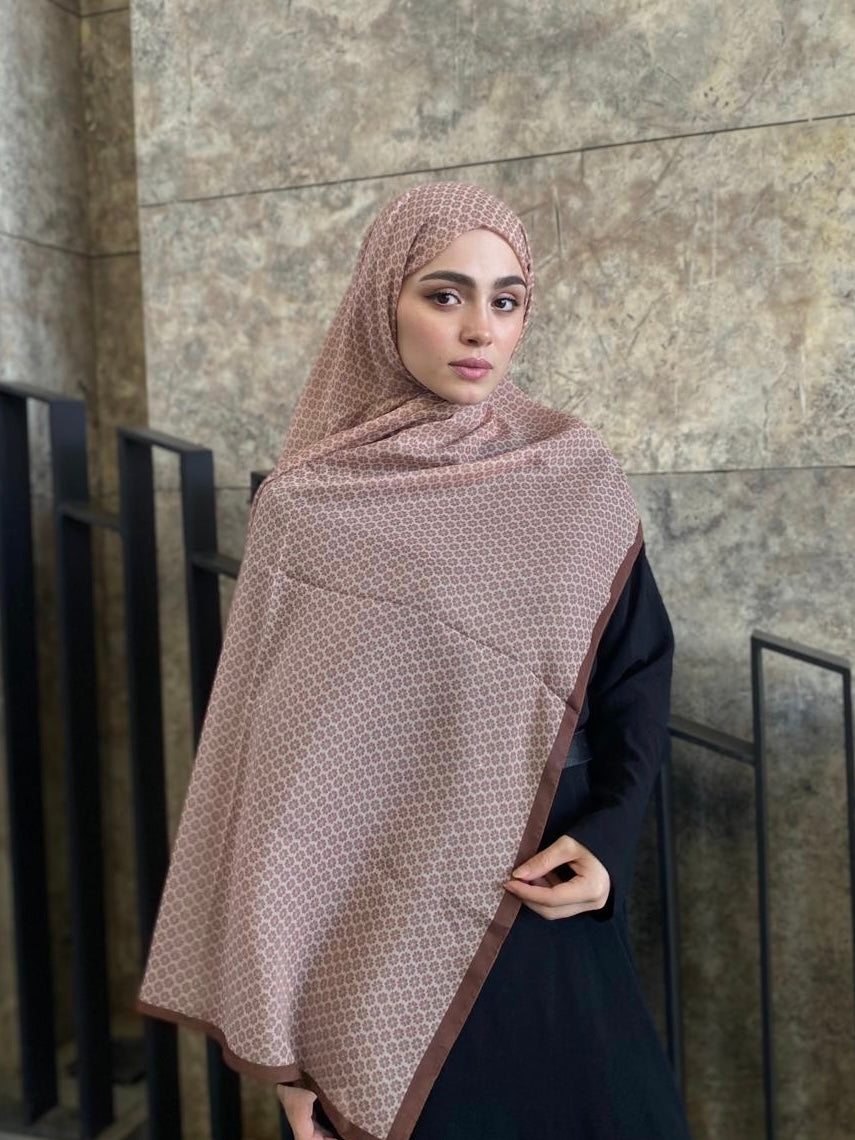 Clover Pattern Hijab - Milky Coffee