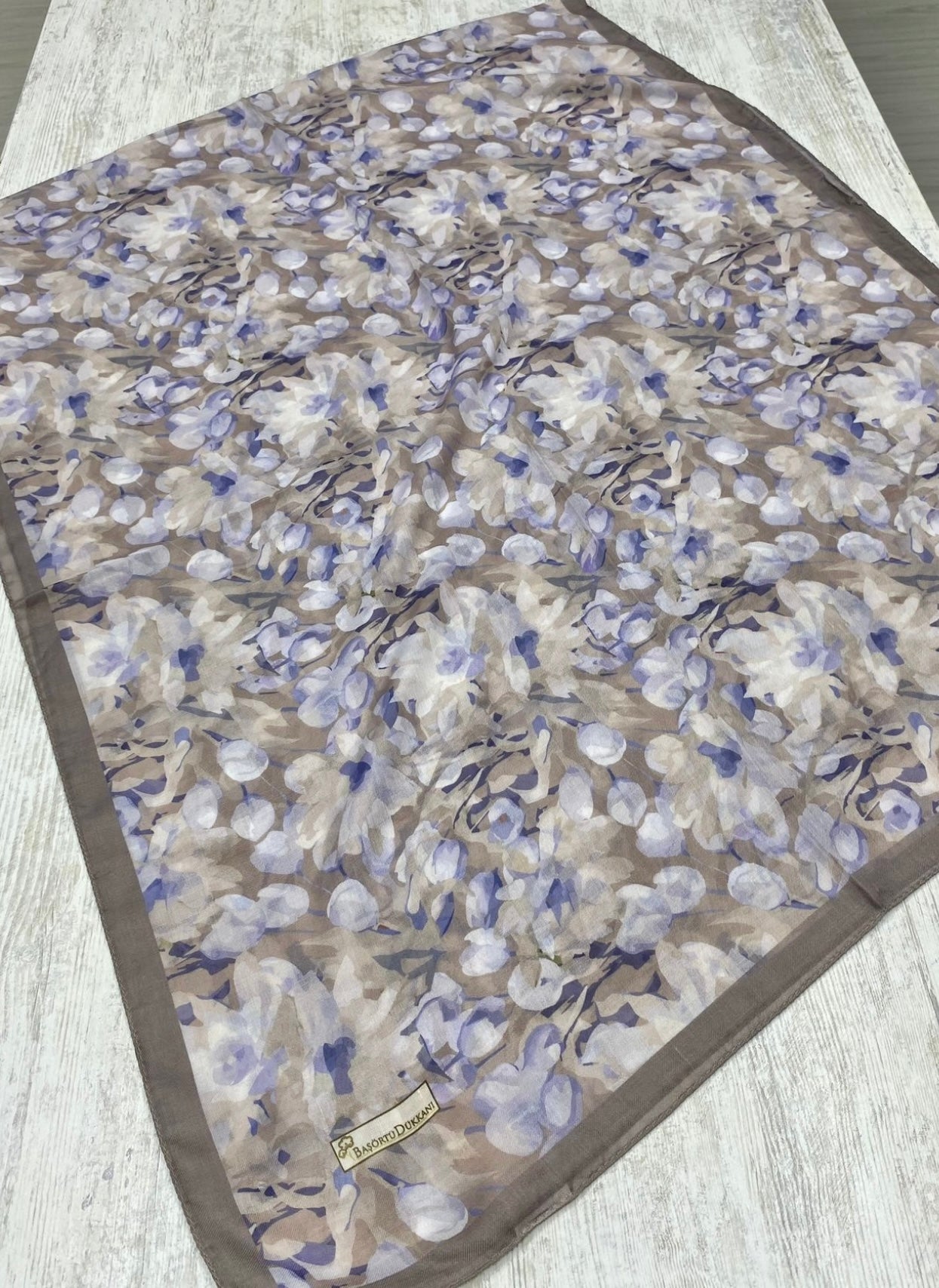 Garden Design Hijab - Warm Gray
