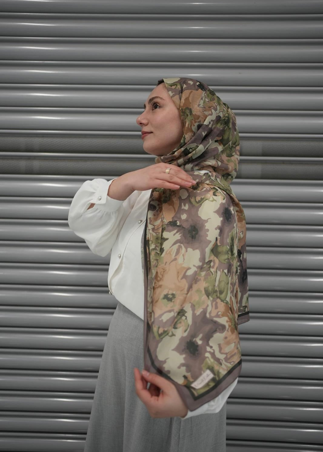 Velora Hijab - Earth Brown