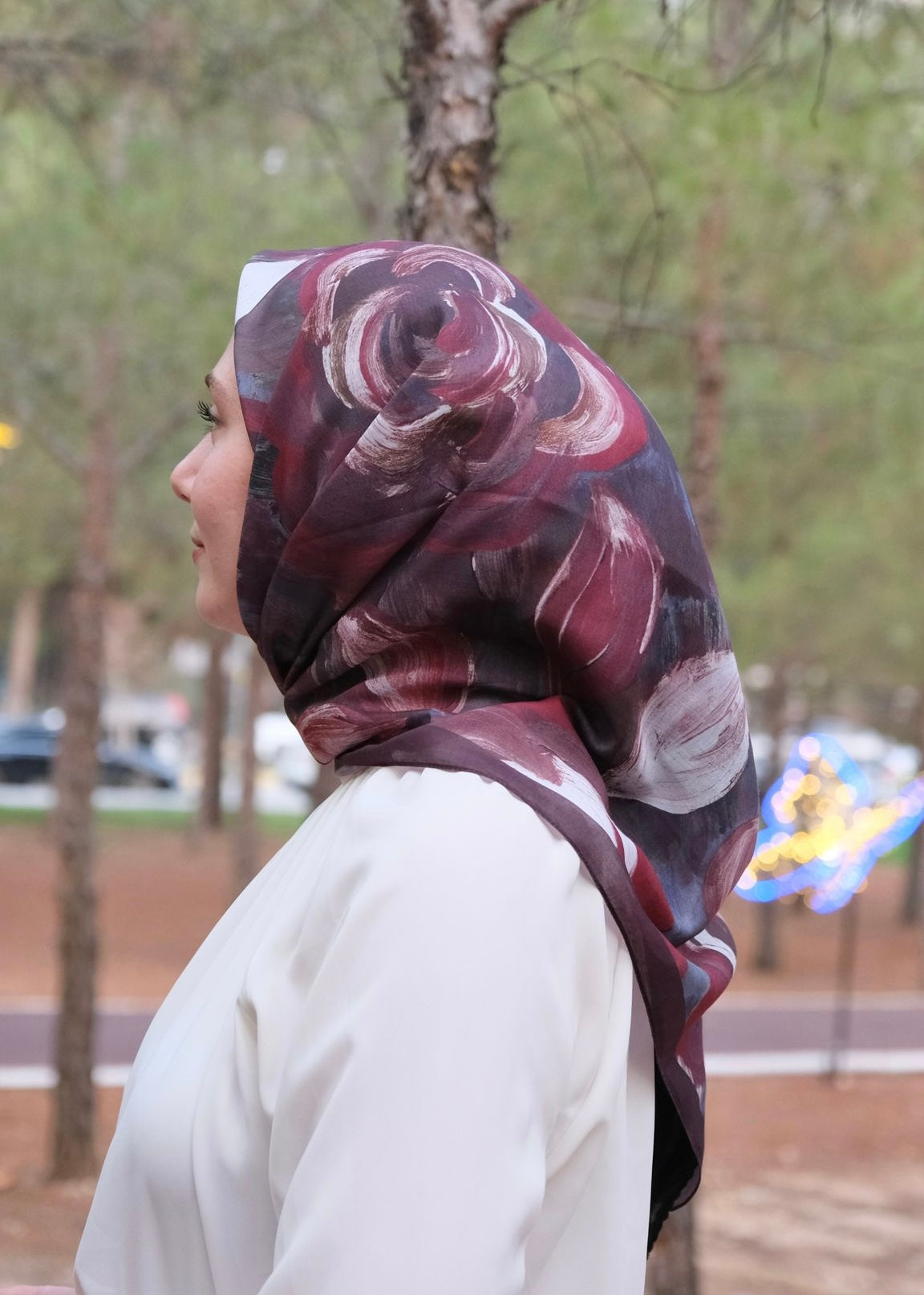 Rosara Square Scarf - Burgundy