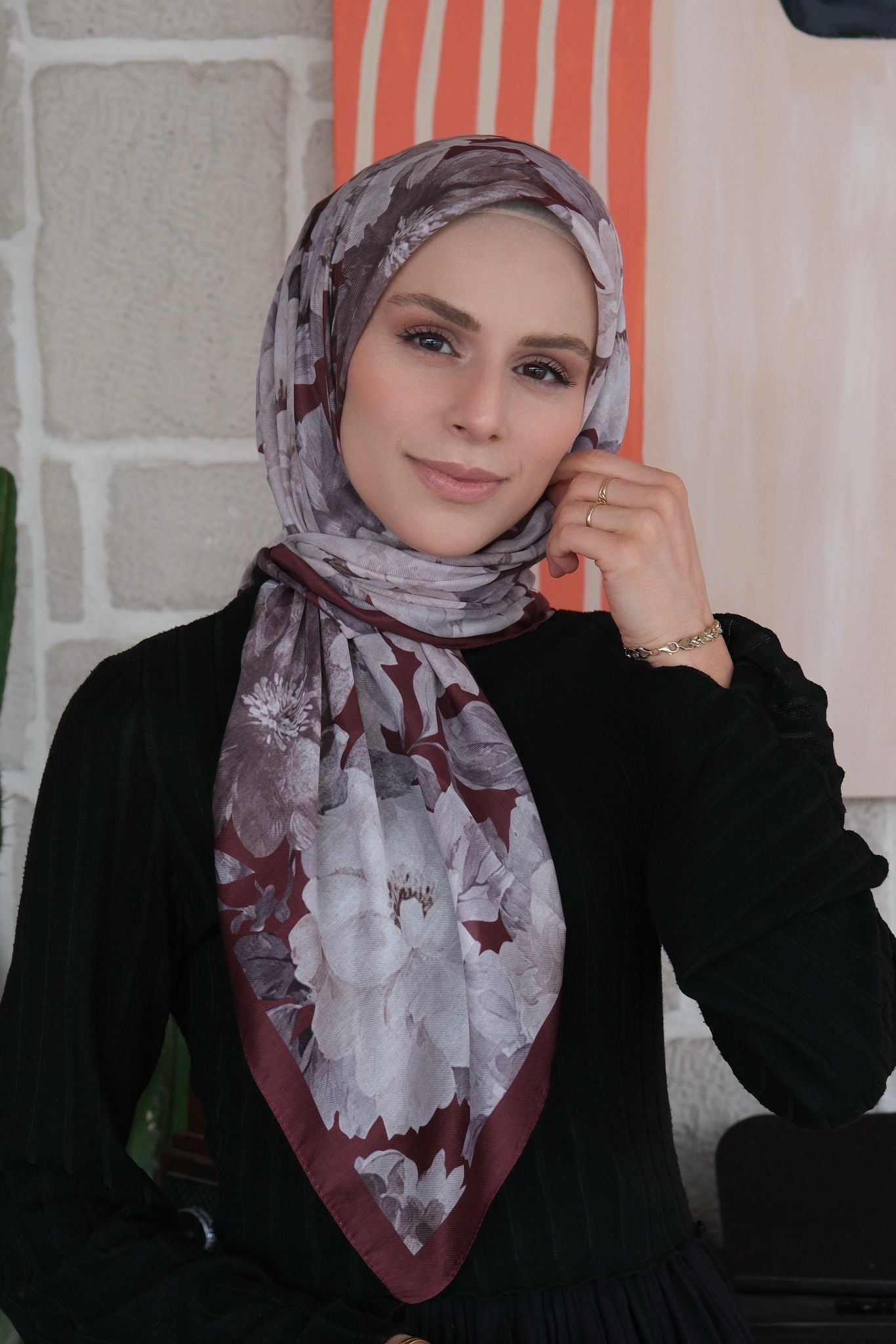 Velvet Bloom Square Scarf - Reddish Brown