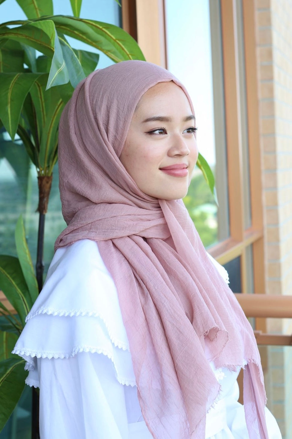 Relax Hijab - Ruby Chocolate